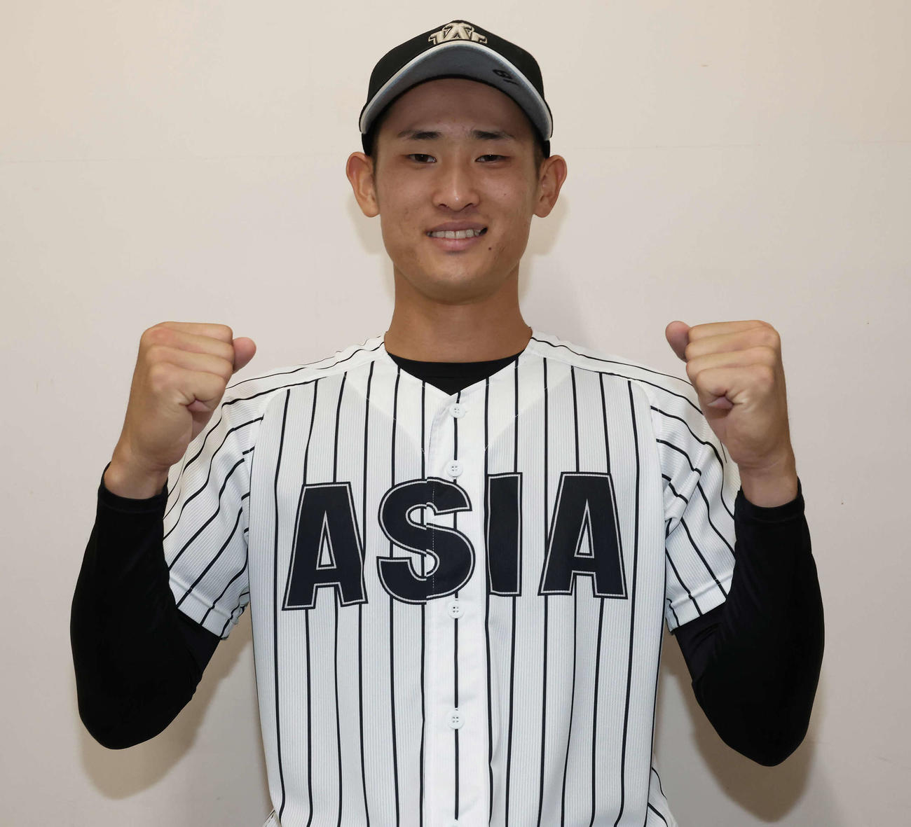 青学大対亜大　青学大を完封した草加（撮影・丹羽敏通）