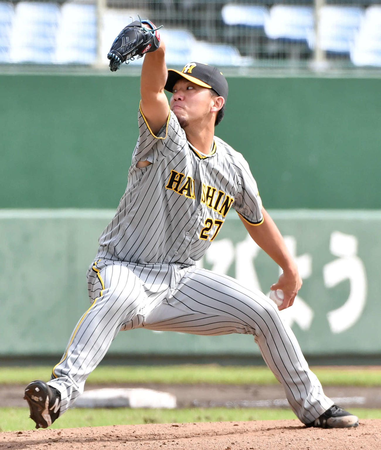 楽天対阪神　阪神先発の伊藤将は5回0封の好投（撮影・岩下翔太）