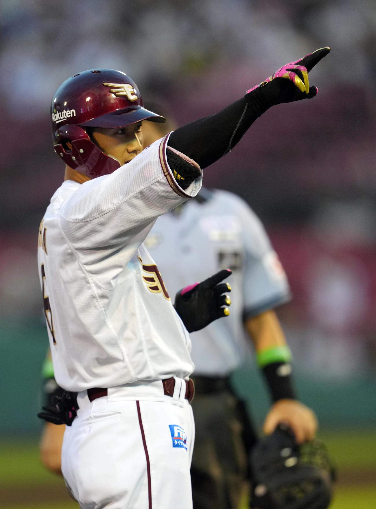 7月7日、楽天対ソフトバンク　1回裏、三塁打を放つ西川