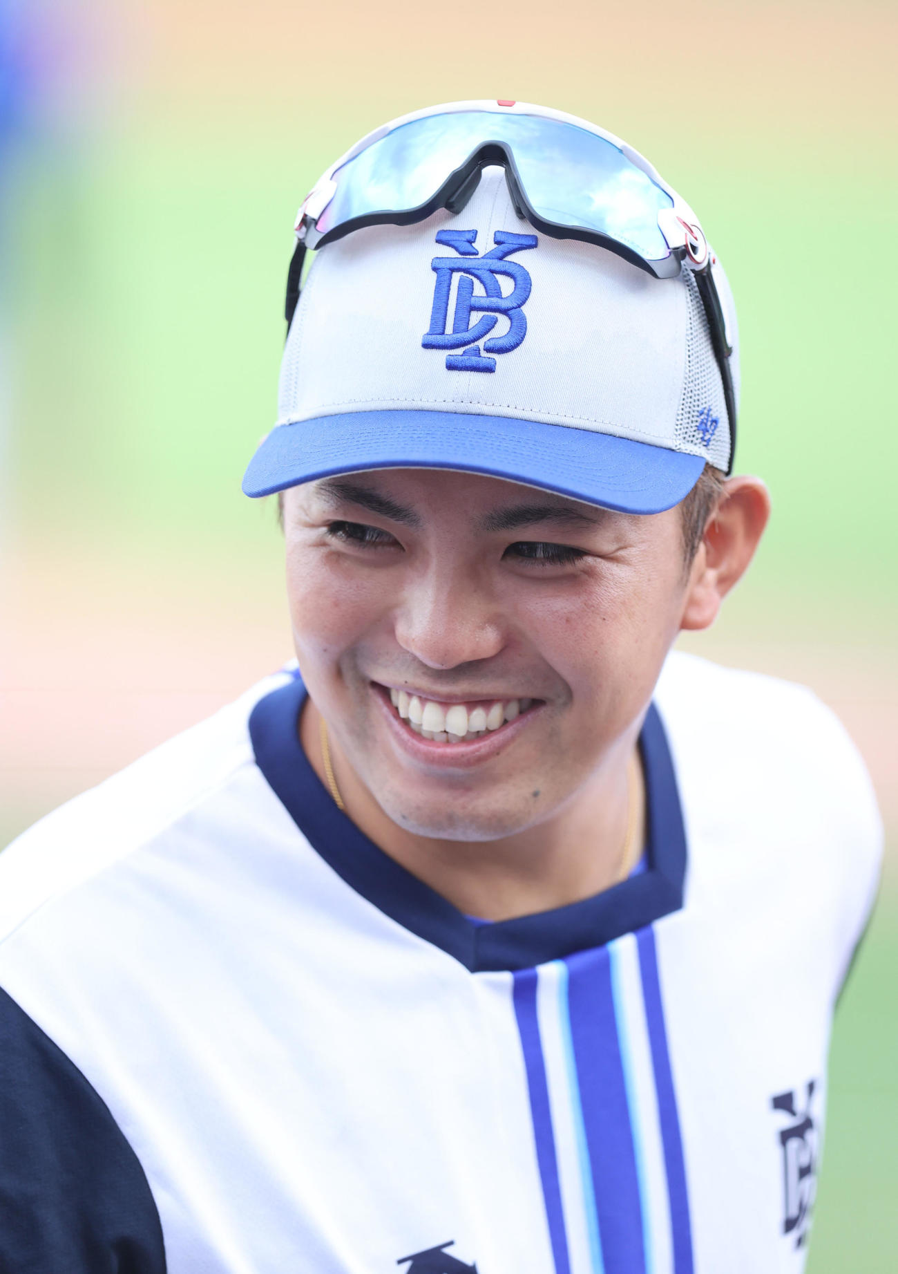 笑顔を見せる東（撮影・梅根麻紀）