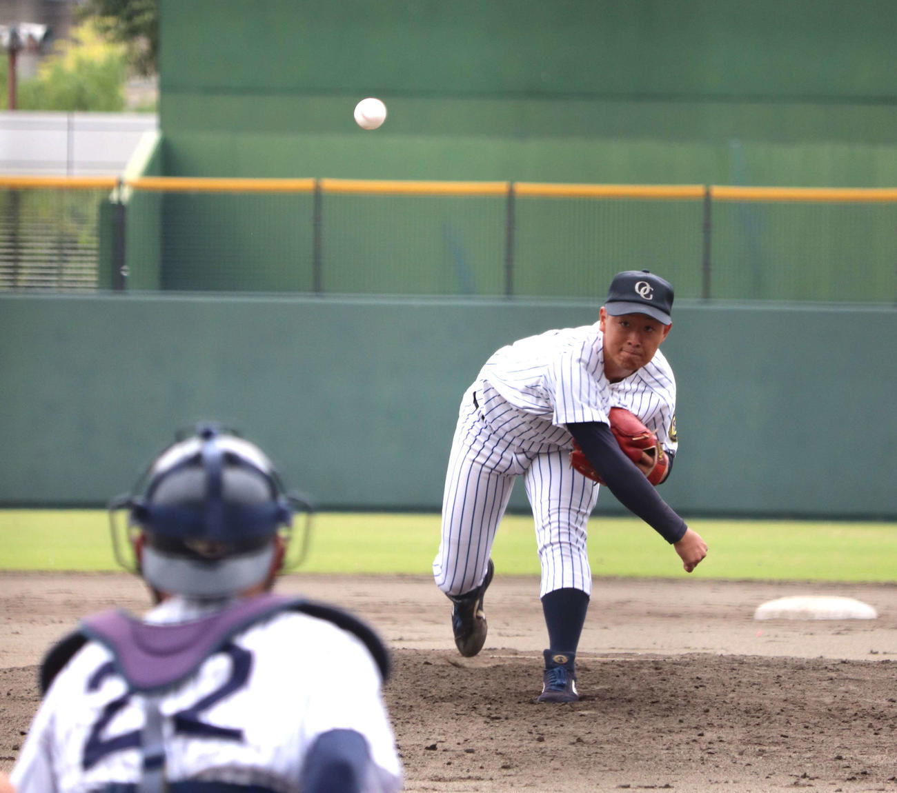 関西6大学野球　大院大対龍谷大　最終節1回戦　完封した大院大の真鍋魁投手（4年＝西条）（撮影・中島麗）