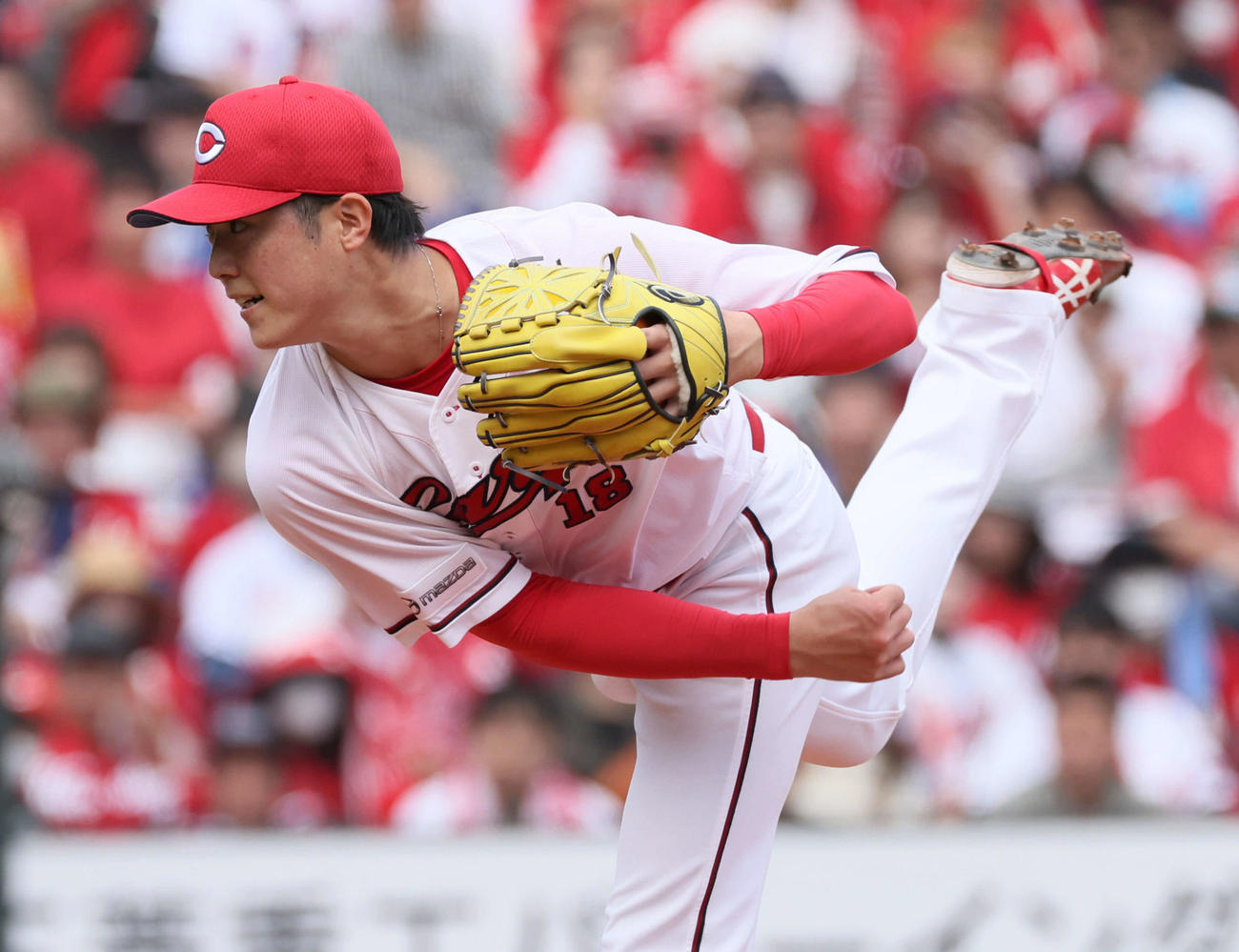 広島対DeNA　力投する広島先発の森下（撮影・加藤孝規）