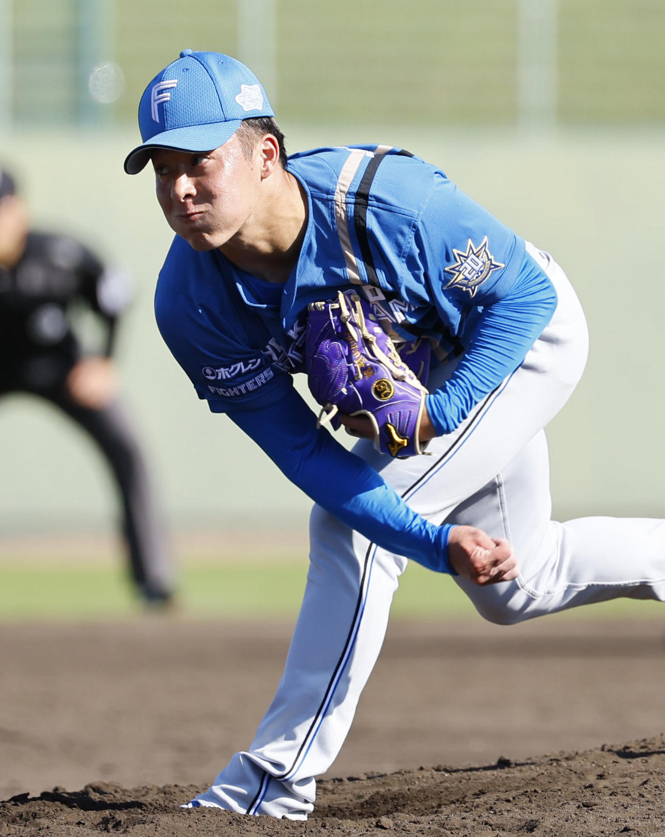 阪神対日本ハム　9回3番手で登板した日本ハム吉田（撮影・藤尾明華）