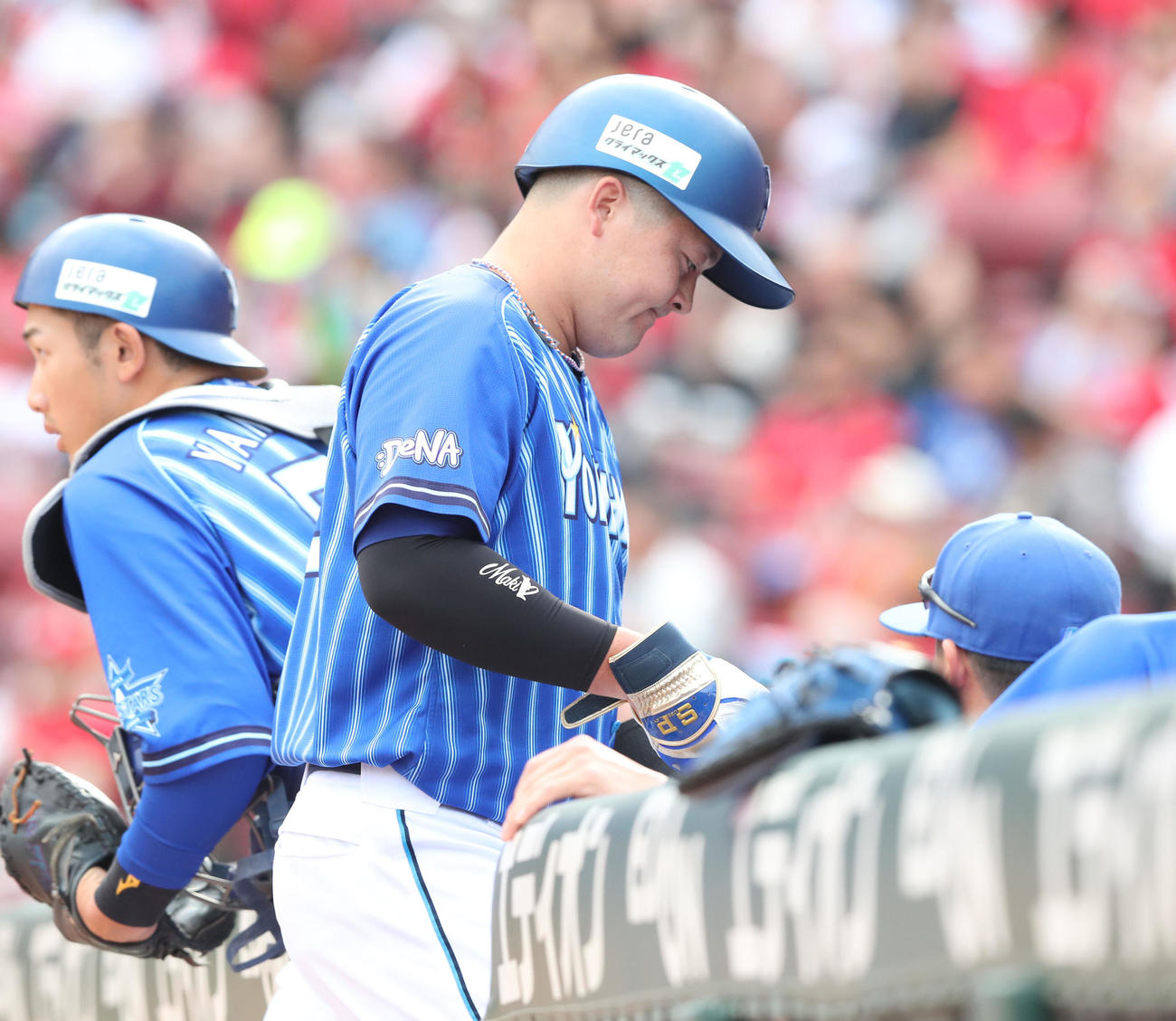 広島対DeNA 6回表DeNA2死三塁、牧は右飛に終わる（撮影・梅根麻紀）
