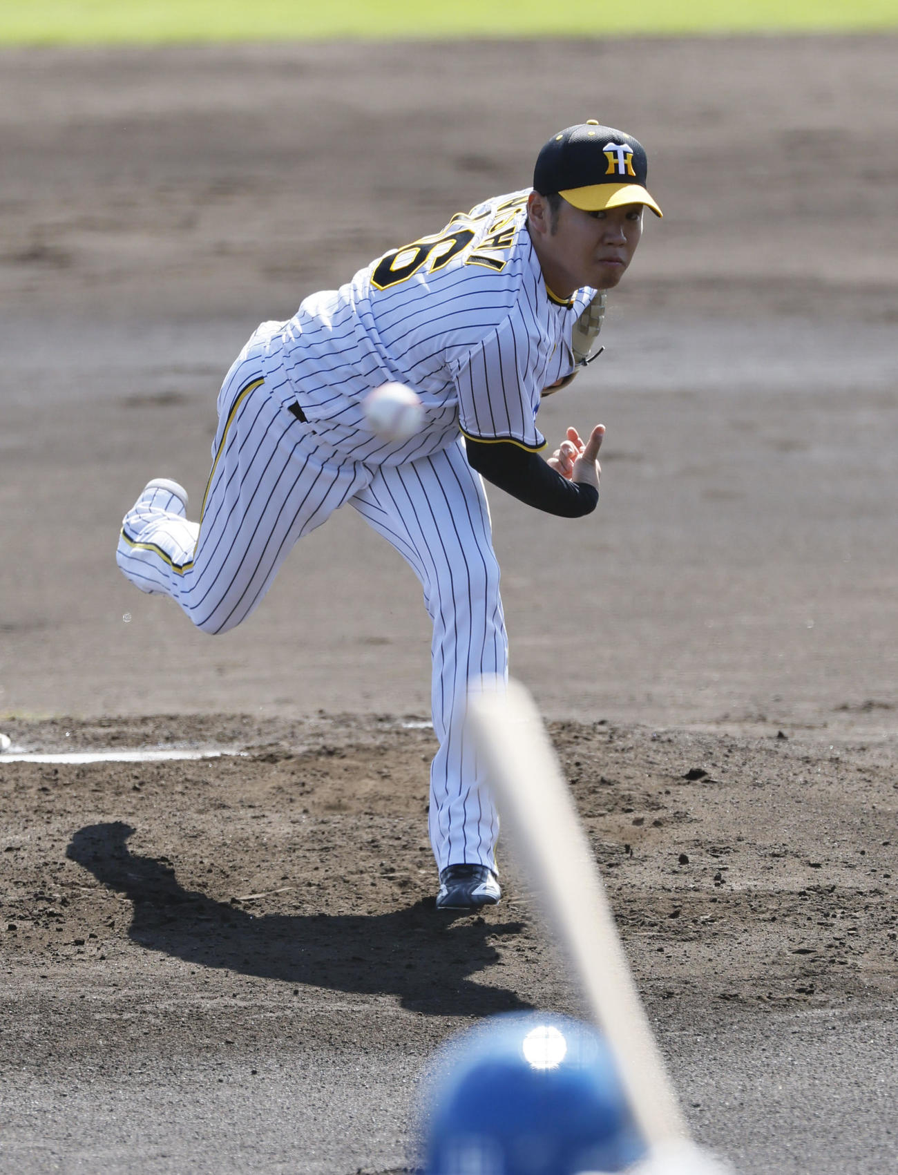 フェニックスリーグ阪神対日本ハム　日本ハム戦に先発した阪神西勇（撮影・藤尾明華）