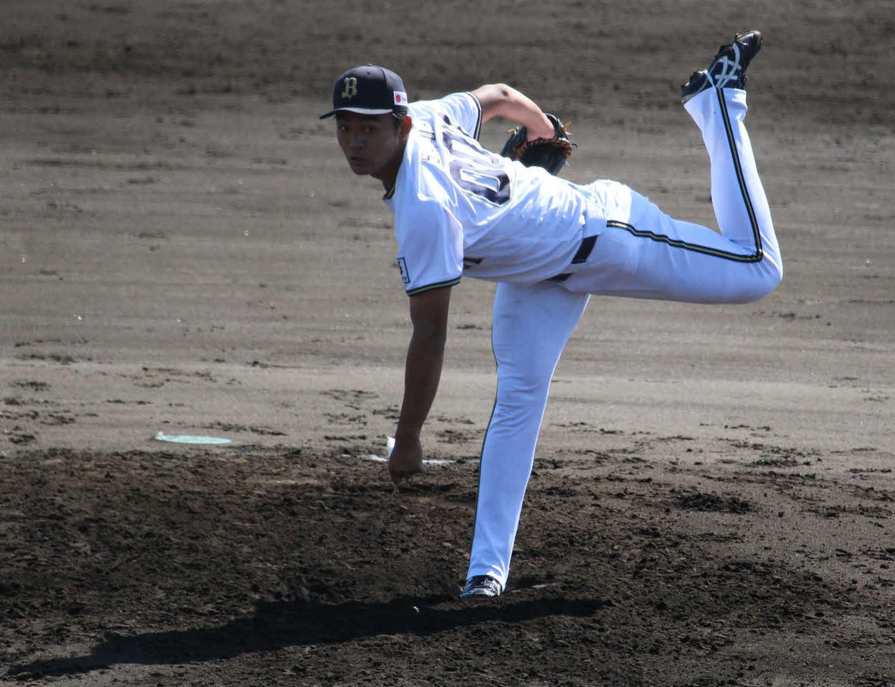 フェニックス西武戦で4回2失点の投球だったオリックス佐藤（撮影・金子真仁）