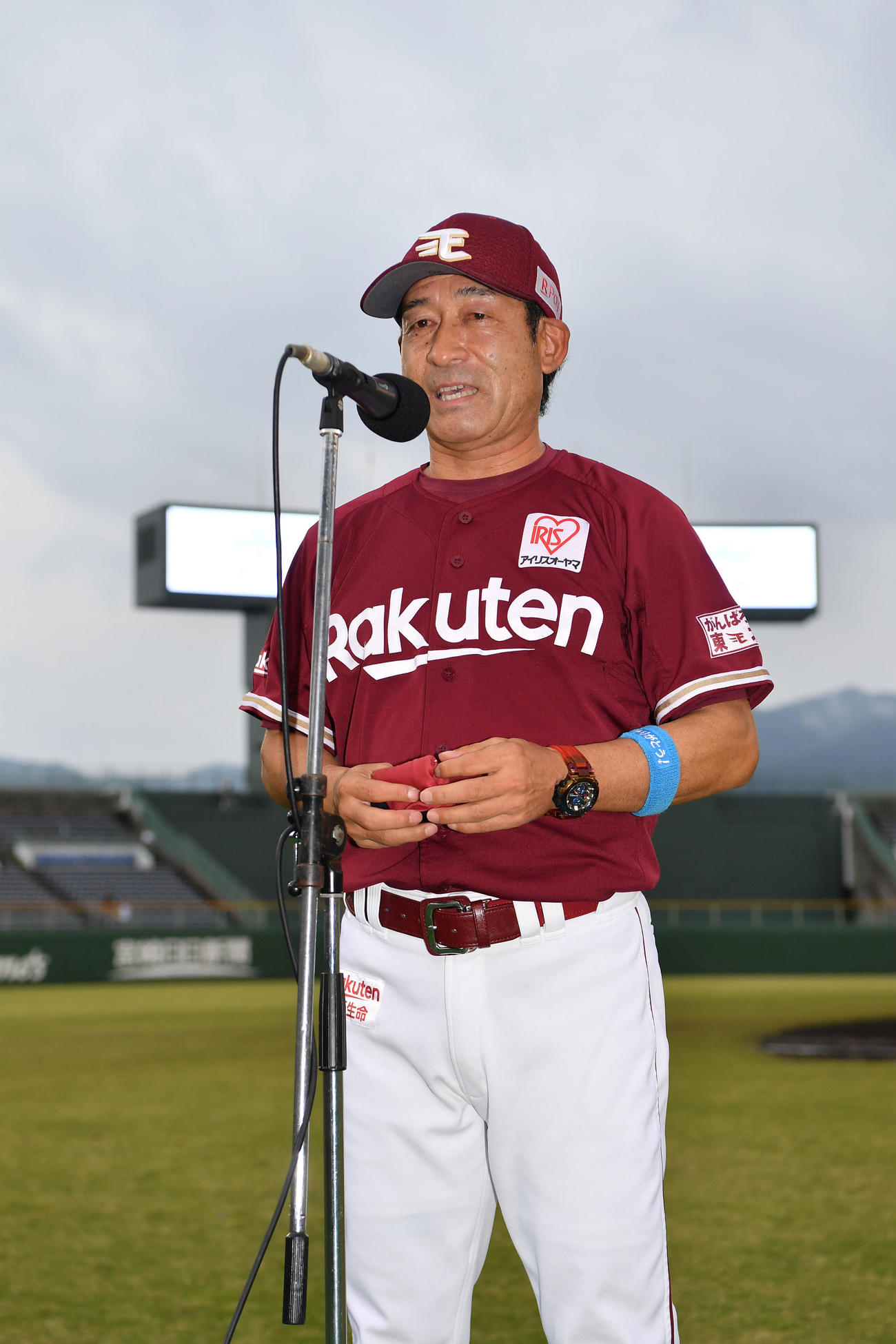 楽天奈良原浩コーチ（2020年11月7日撮影）
