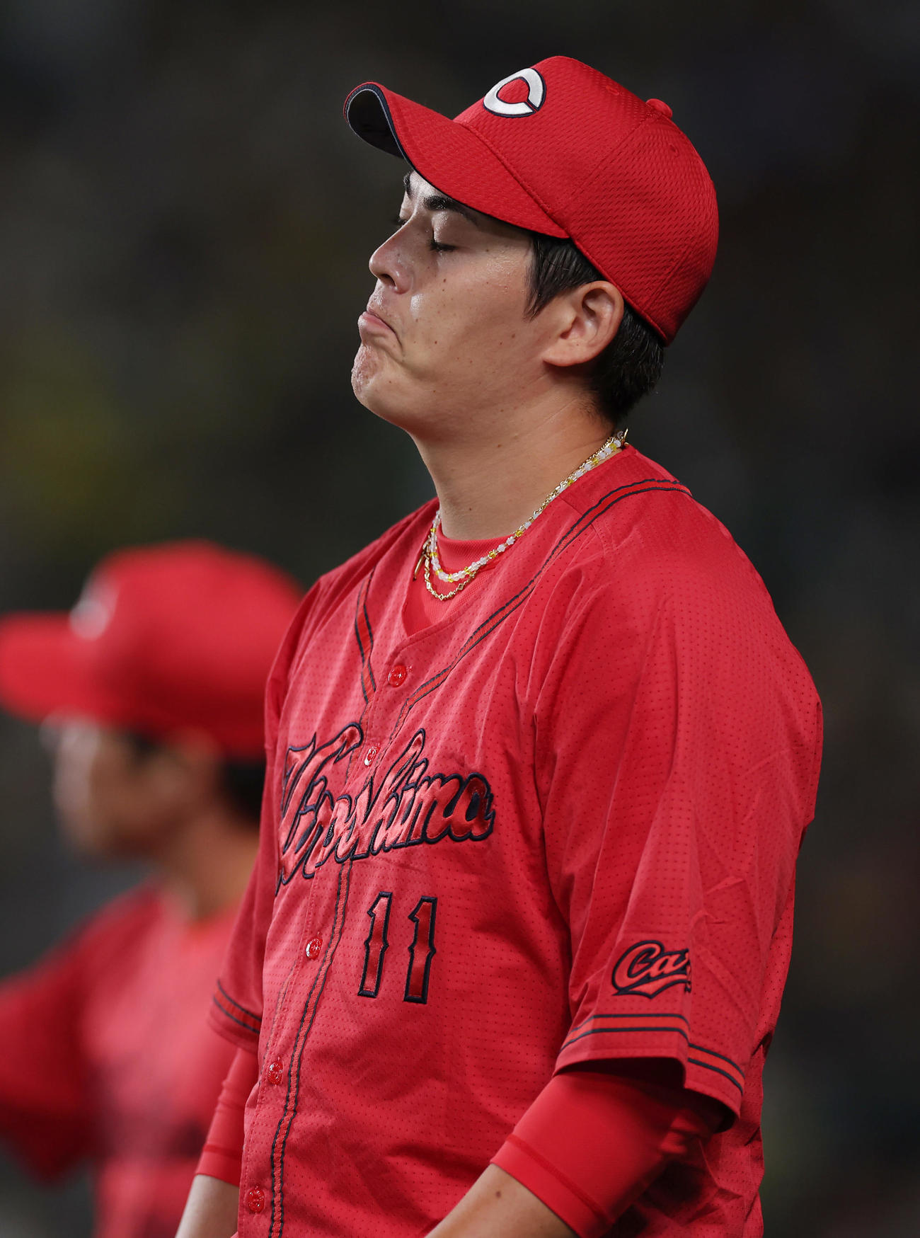阪神対広島　5回裏を投げ終え、厳しい表情を見せる広島九里（撮影・前田充）