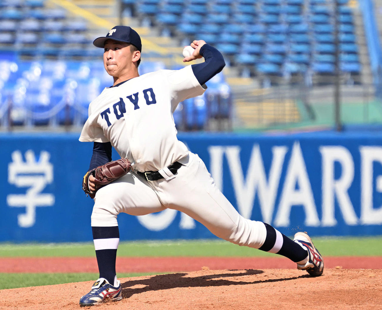 東洋大対中大　東洋大先発の細野（撮影・滝沢徹郎）