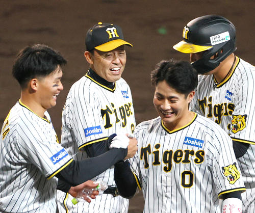 甲子園100周年　ボール　岡田近本中野大山岩崎　5個コンプ　未開封セット 阪神】生き返った大山悠輔「水口に言いにいかしたんや」岡田監督が授け
