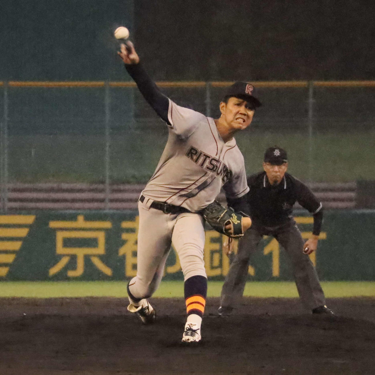 同大戦でノーヒットノーランを達成した立命大の谷脇（撮影・村松万里子）