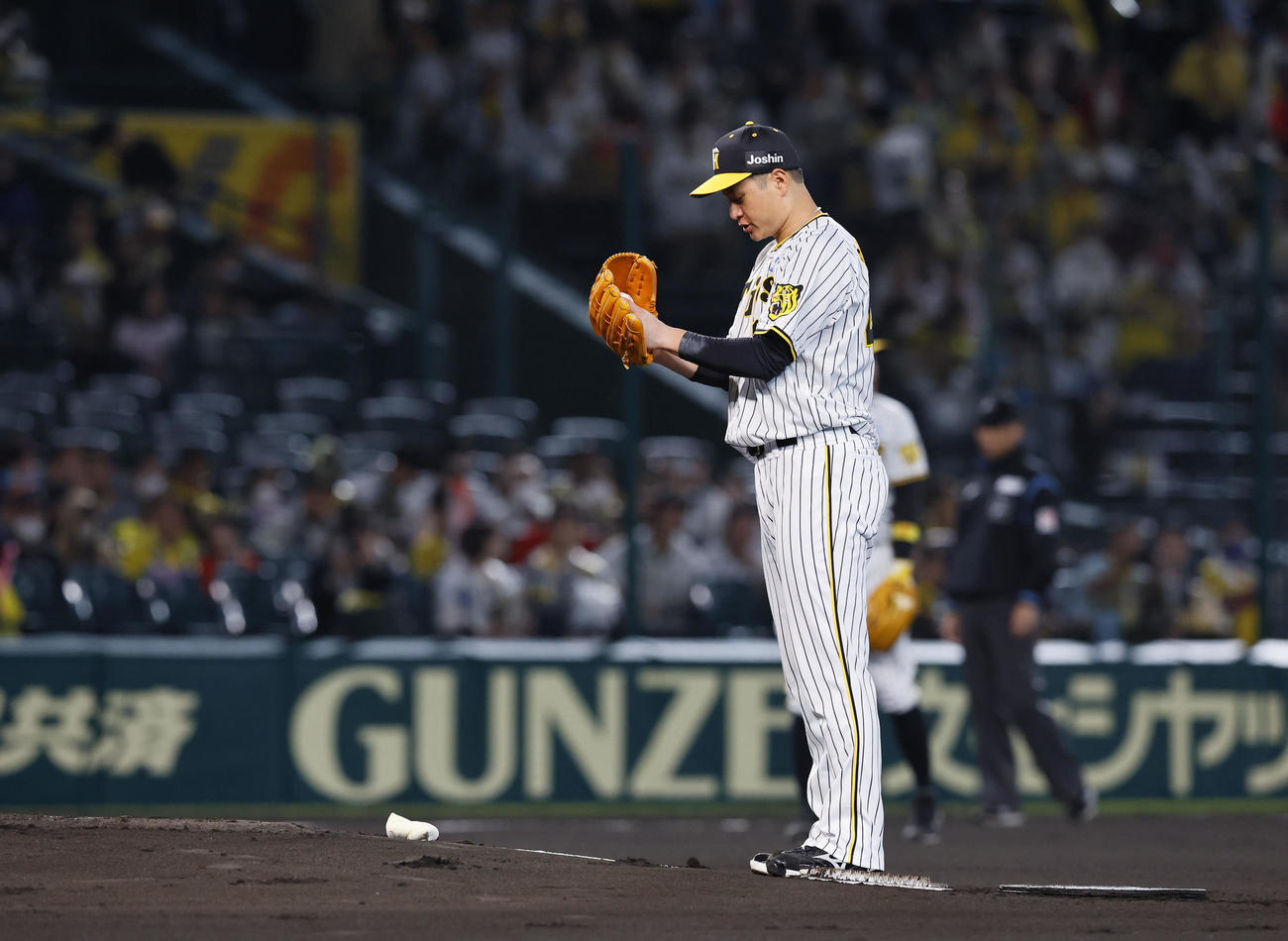 阪神対広島　マウンドに上がる阪神先発の大竹（撮影・藤尾明華）
