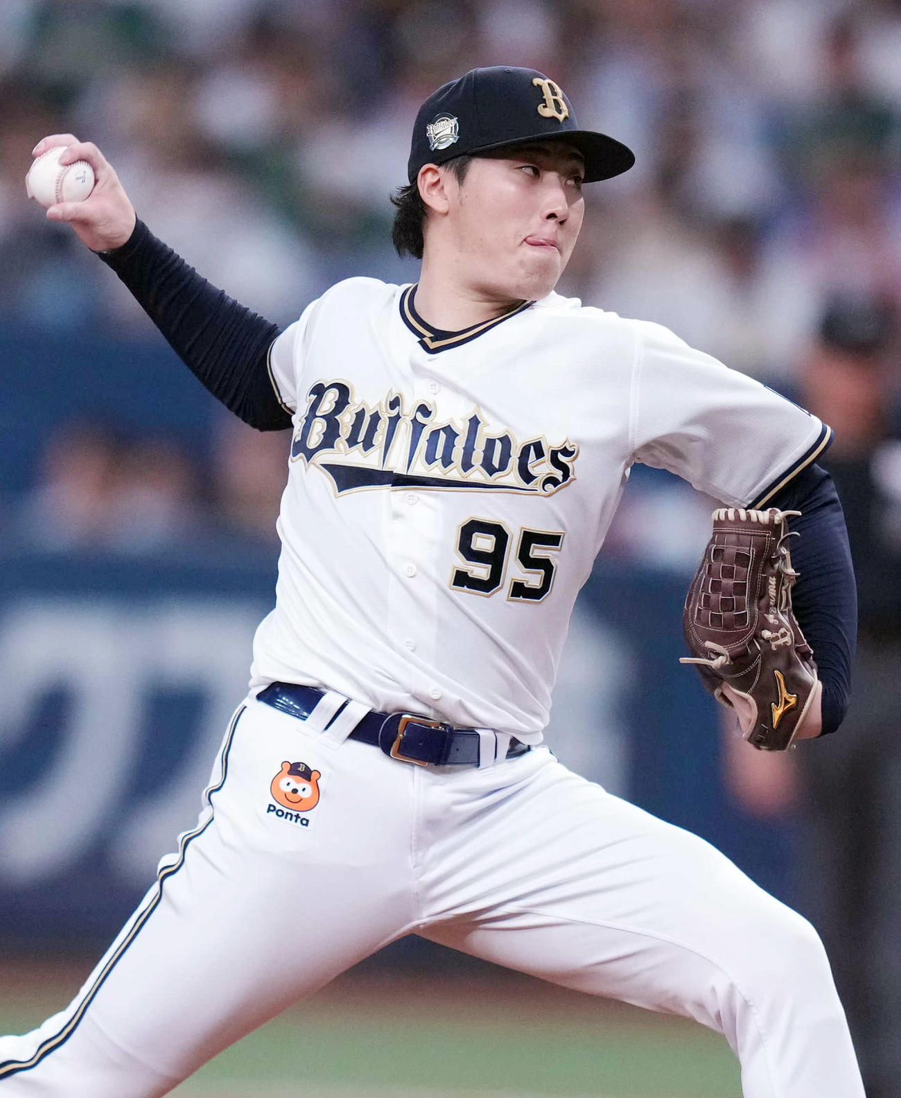 オリックス対ロッテ　オリックス先発の東（撮影・狩俣裕三）