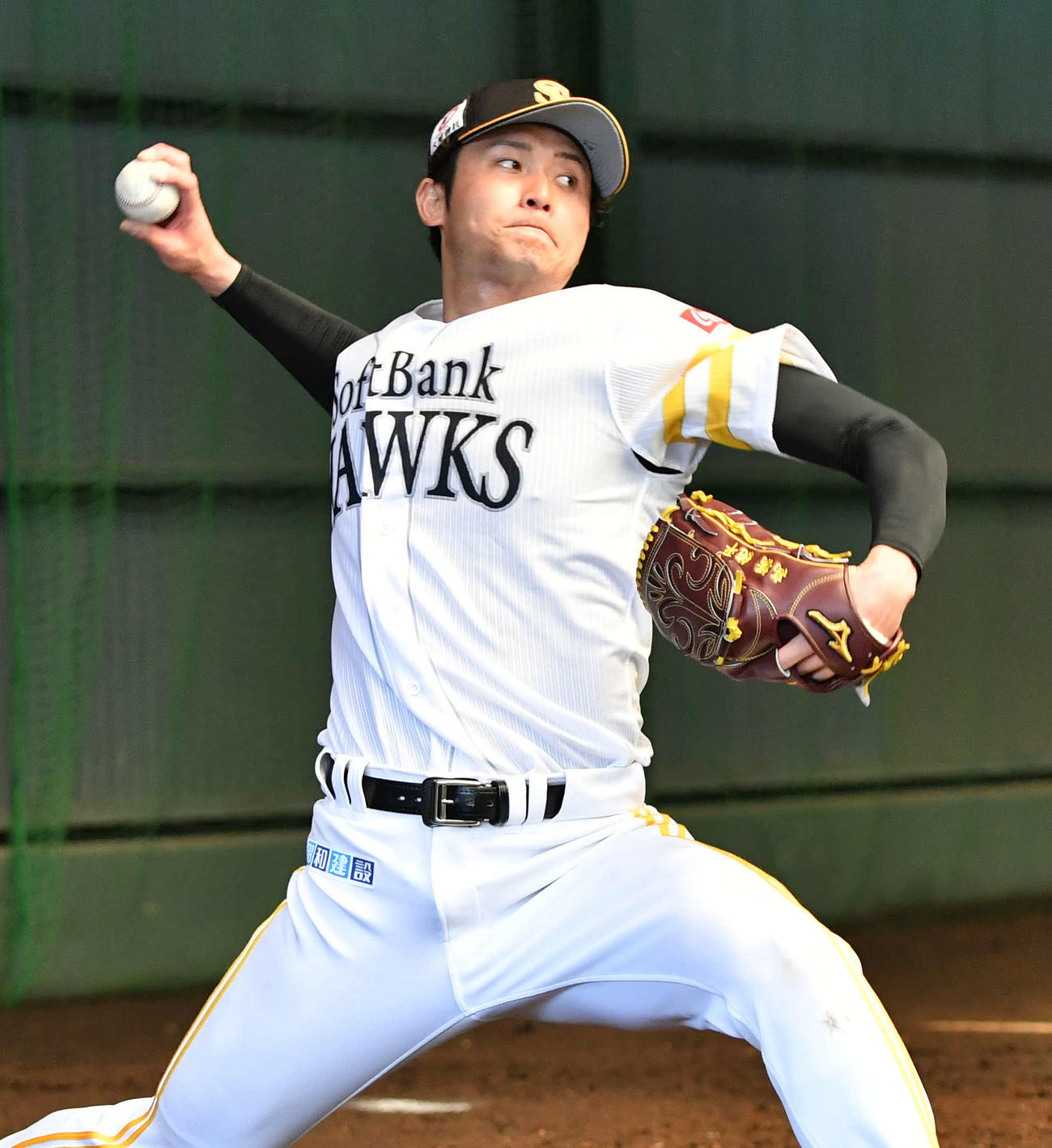 ソフトバンク高橋純平（2022年2月15日撮影）