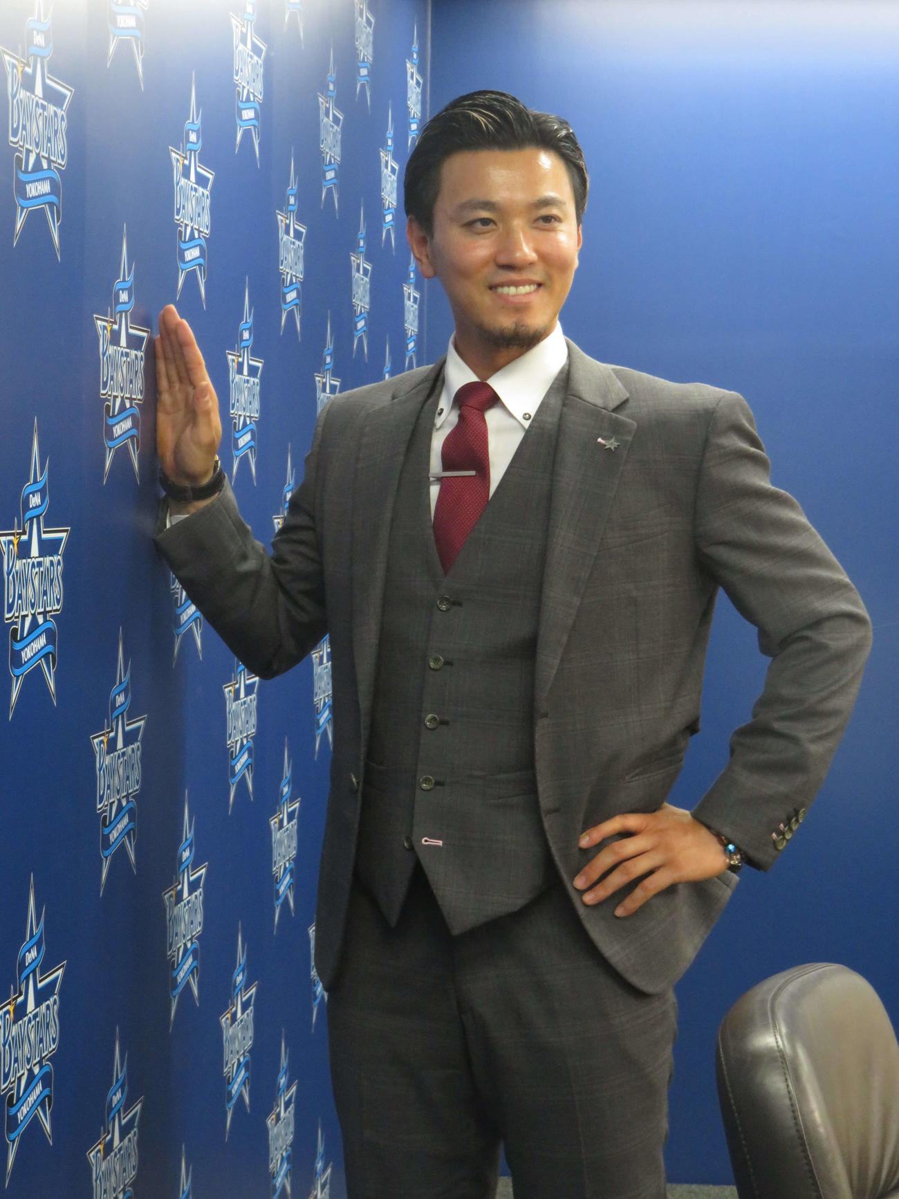 契約更改会見を終えたDeNA関根