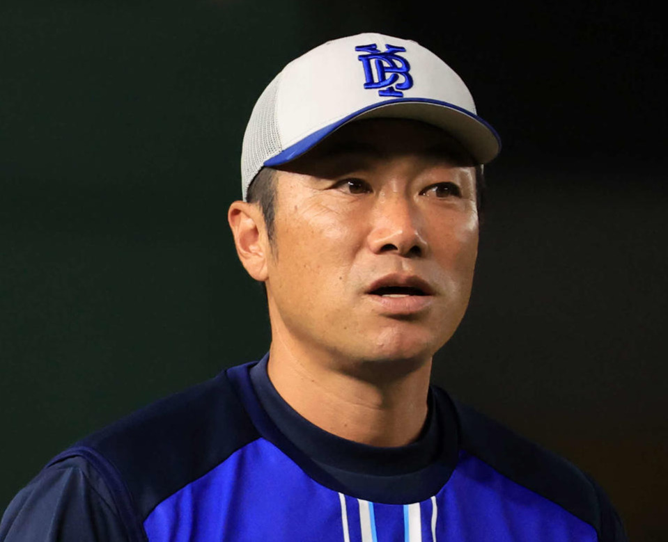 相川亮二ディフェンスチーフ兼バッテリーコーチ（2023年10月4日撮影）