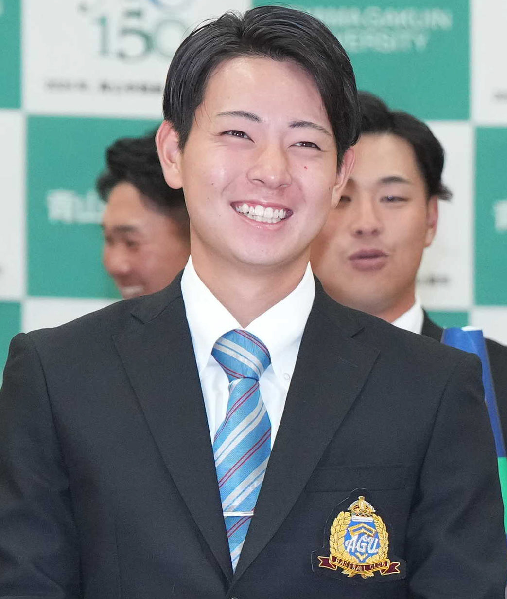 阪神から1位指名される青学大・下村（撮影・狩俣裕三）