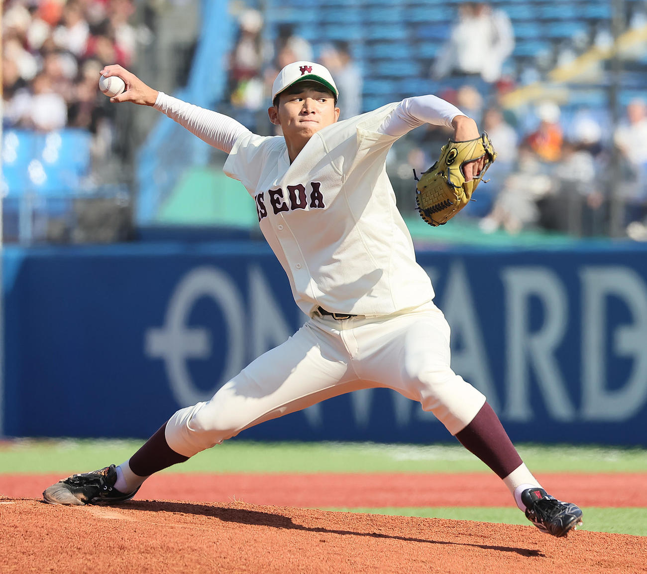 慶大対早大　早大先発の加藤（撮影・足立雅史）