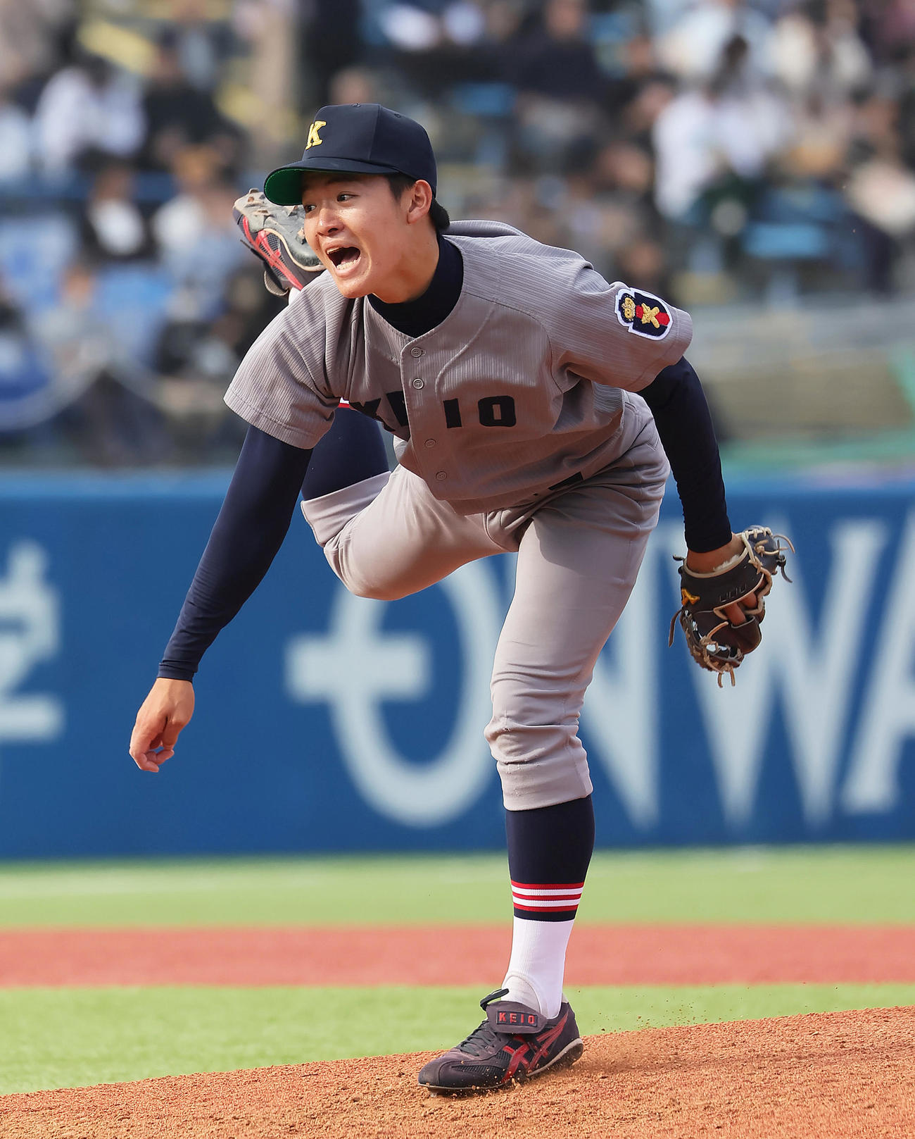 早大対慶大　慶大先発の竹内（撮影・足立雅史）