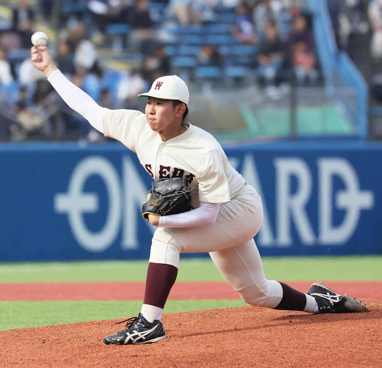 早大対慶大　早大先発の伊藤樹（撮影・足立雅史）