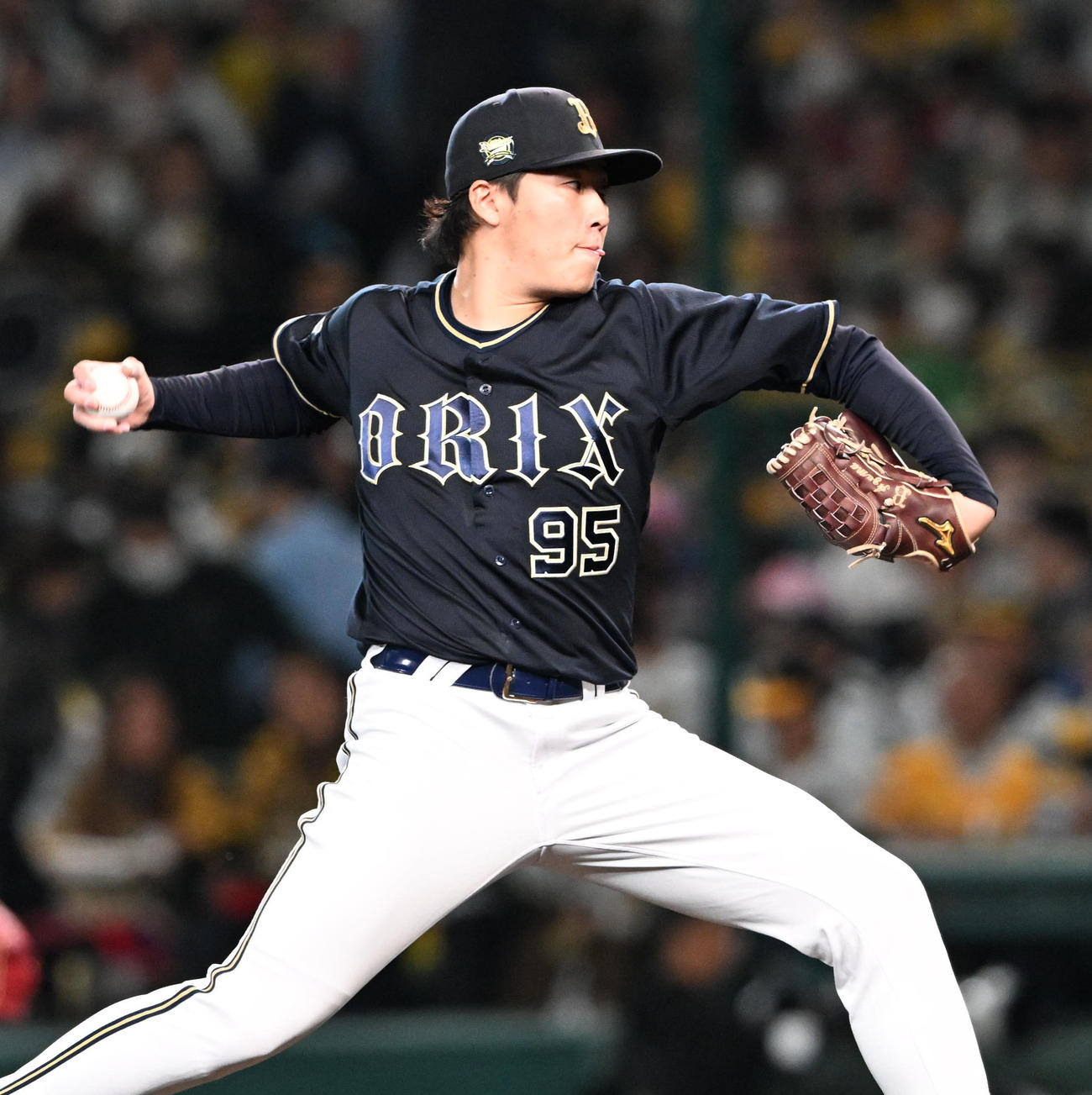 阪神対オリックス　先発するオリックス東（撮影・和賀正仁）
