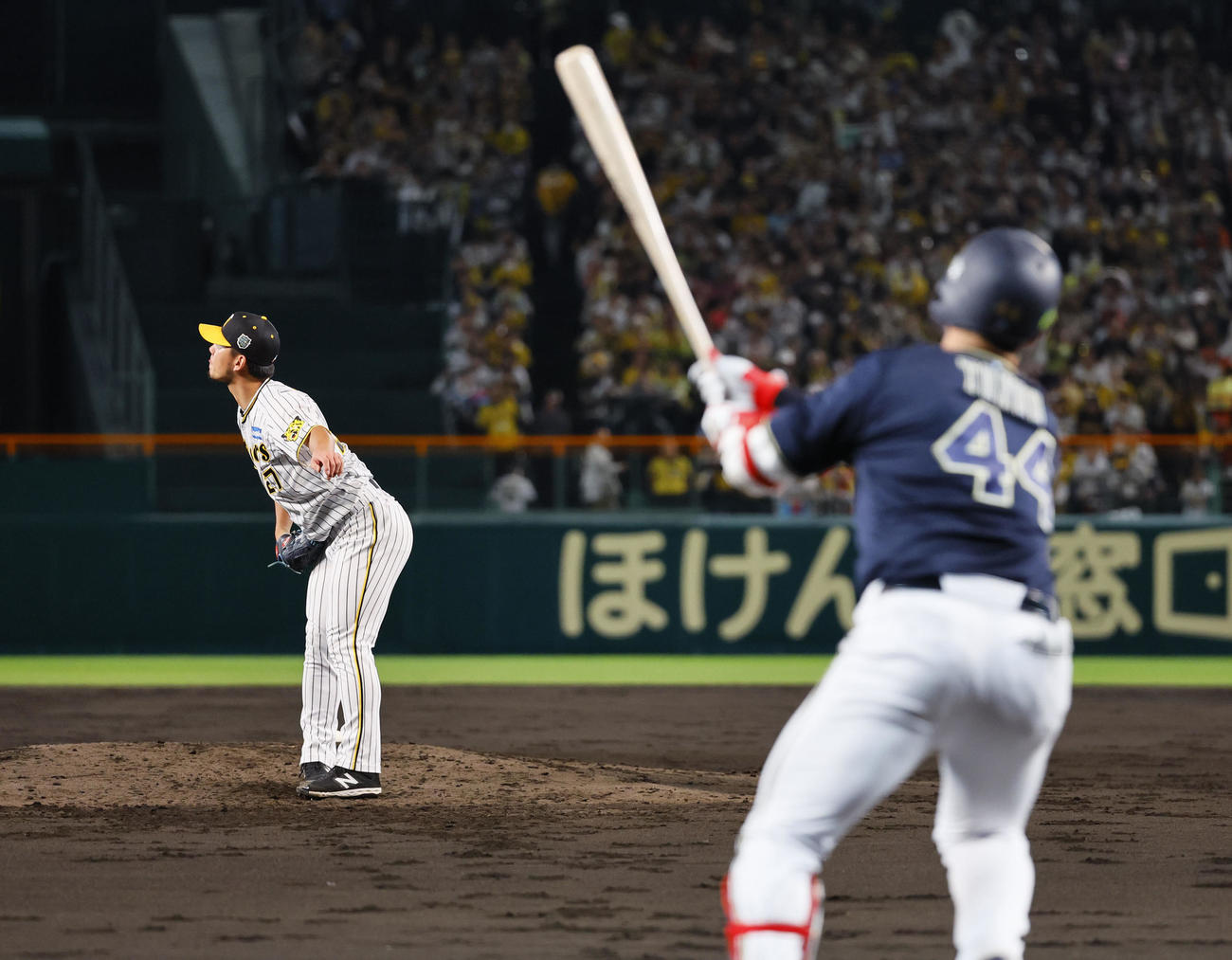 阪神対オリックス　4回表オリックス2死、頓宮に同点本塁打を浴びる阪神伊藤将（撮影・藤尾明華）