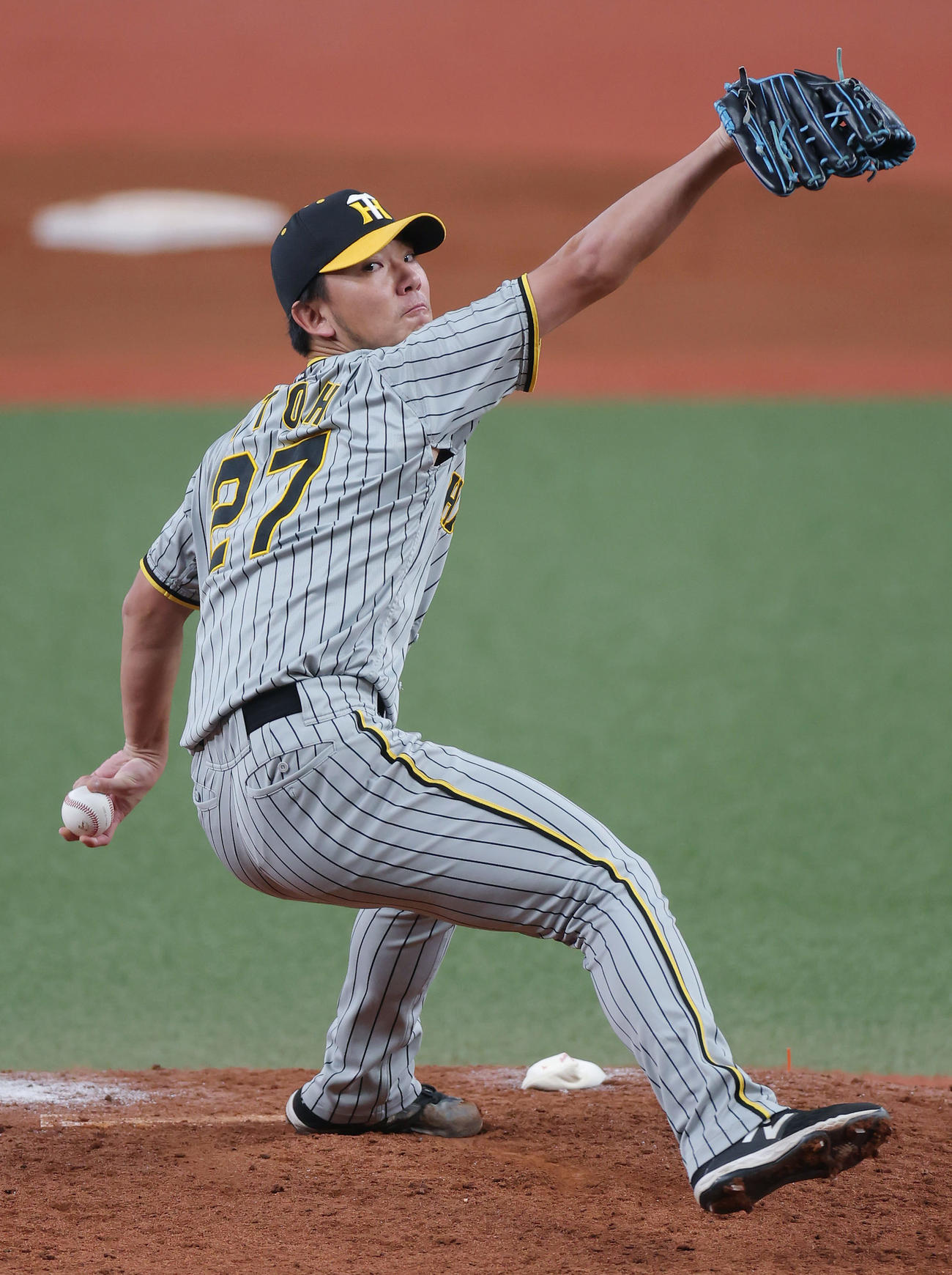 オリックス対阪神　阪神3番手で登板する伊藤将（撮影・前田充）