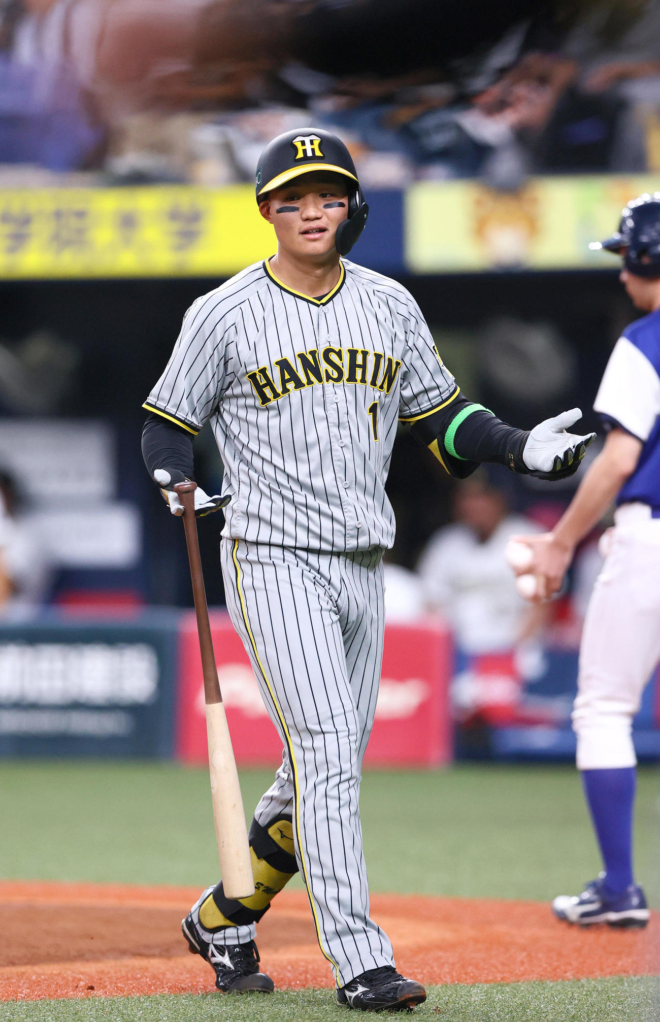 オリックス対阪神　1回表阪神1死二塁、森下は空振り三振に終わる（撮影・上山淳一）