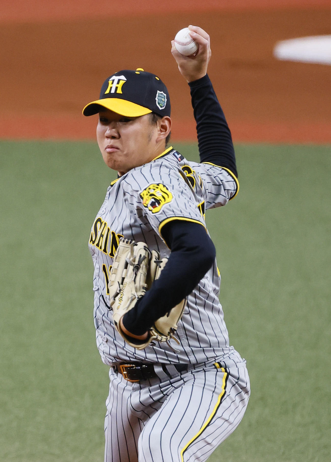 オリックス対阪神　6回、2番手で登板した阪神西勇（撮影・藤尾明華）