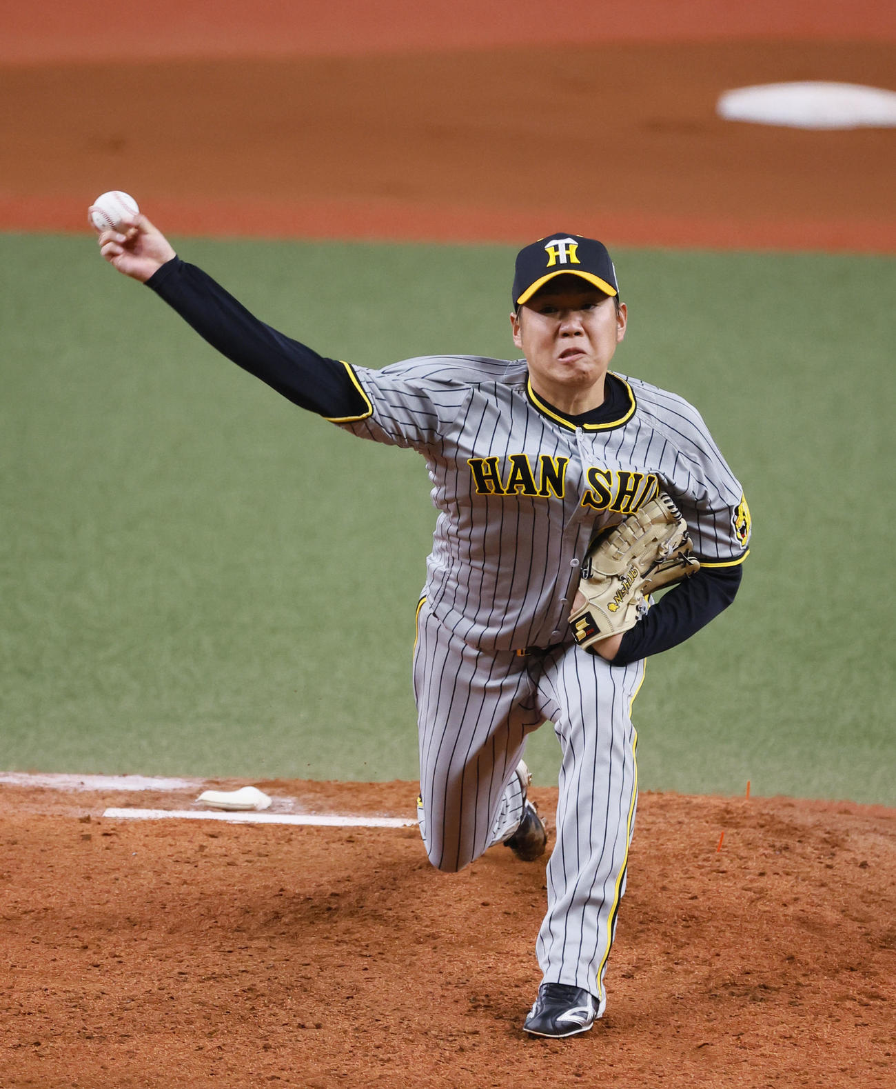 オリックス対阪神　6回、2番手で登板した阪神西勇（撮影・藤尾明華）