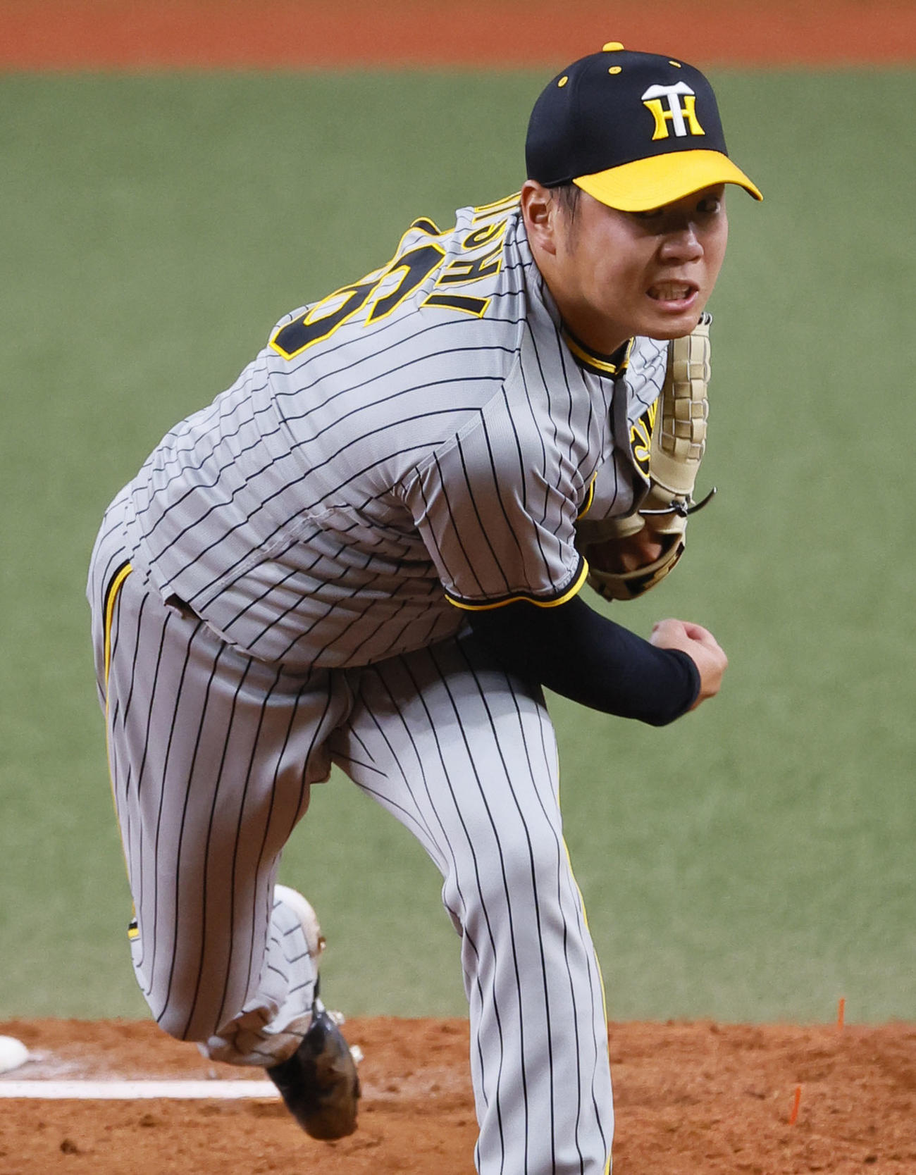 オリックス対阪神　6回、2番手で登板した阪神西勇（撮影・藤尾明華）