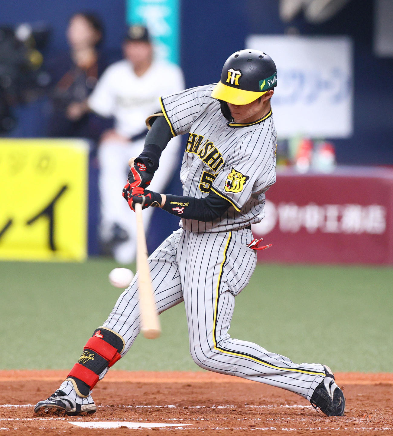 オリックス対阪神　3回表阪神無死、中野は中前打を放つ（撮影・上山淳一）