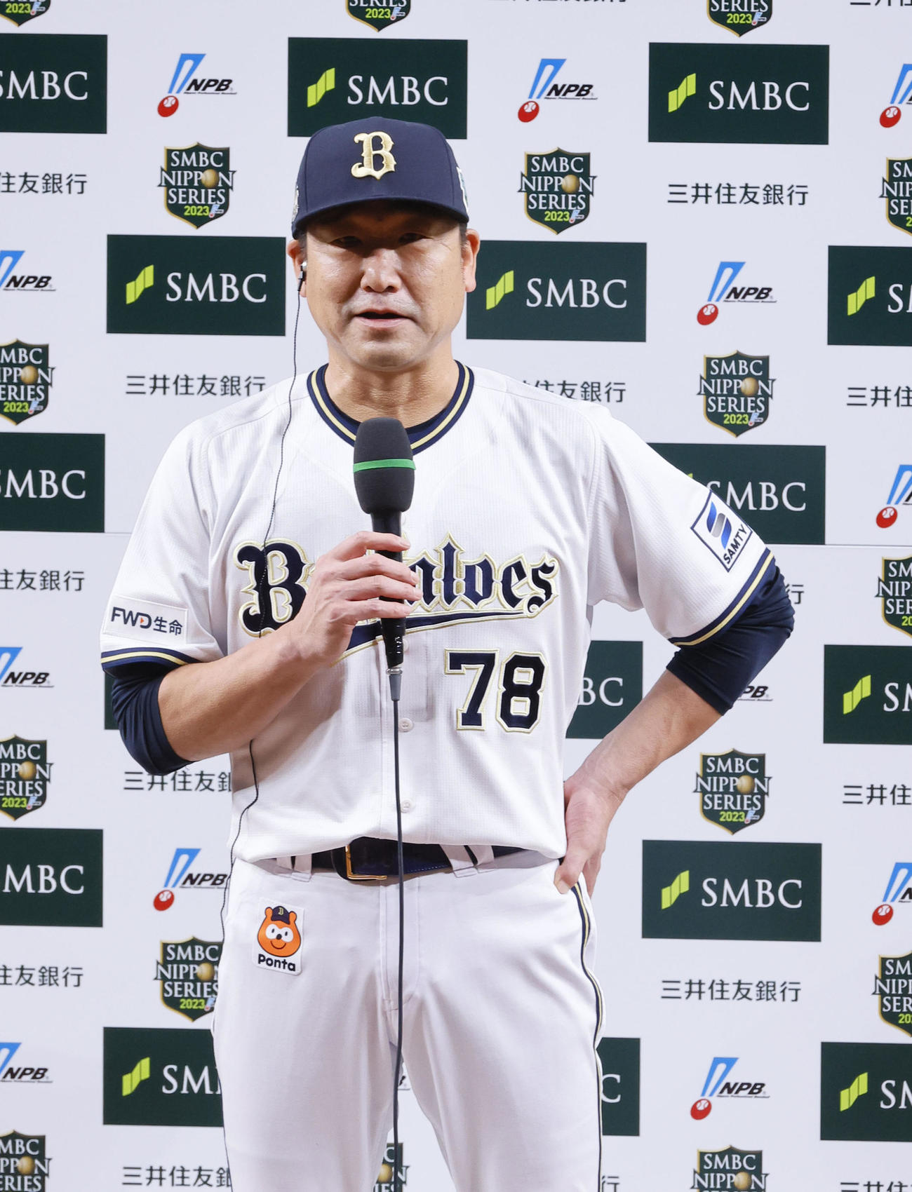 オリックス対阪神　勝利監督インタビューに答えるオリックス中嶋監督（撮影・藤尾明華）