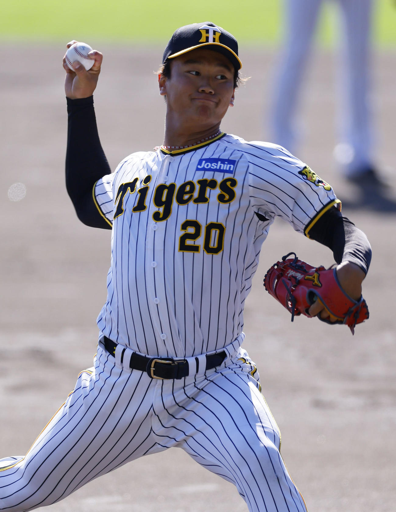 シート打撃に登板した阪神森木（撮影・藤尾明華）