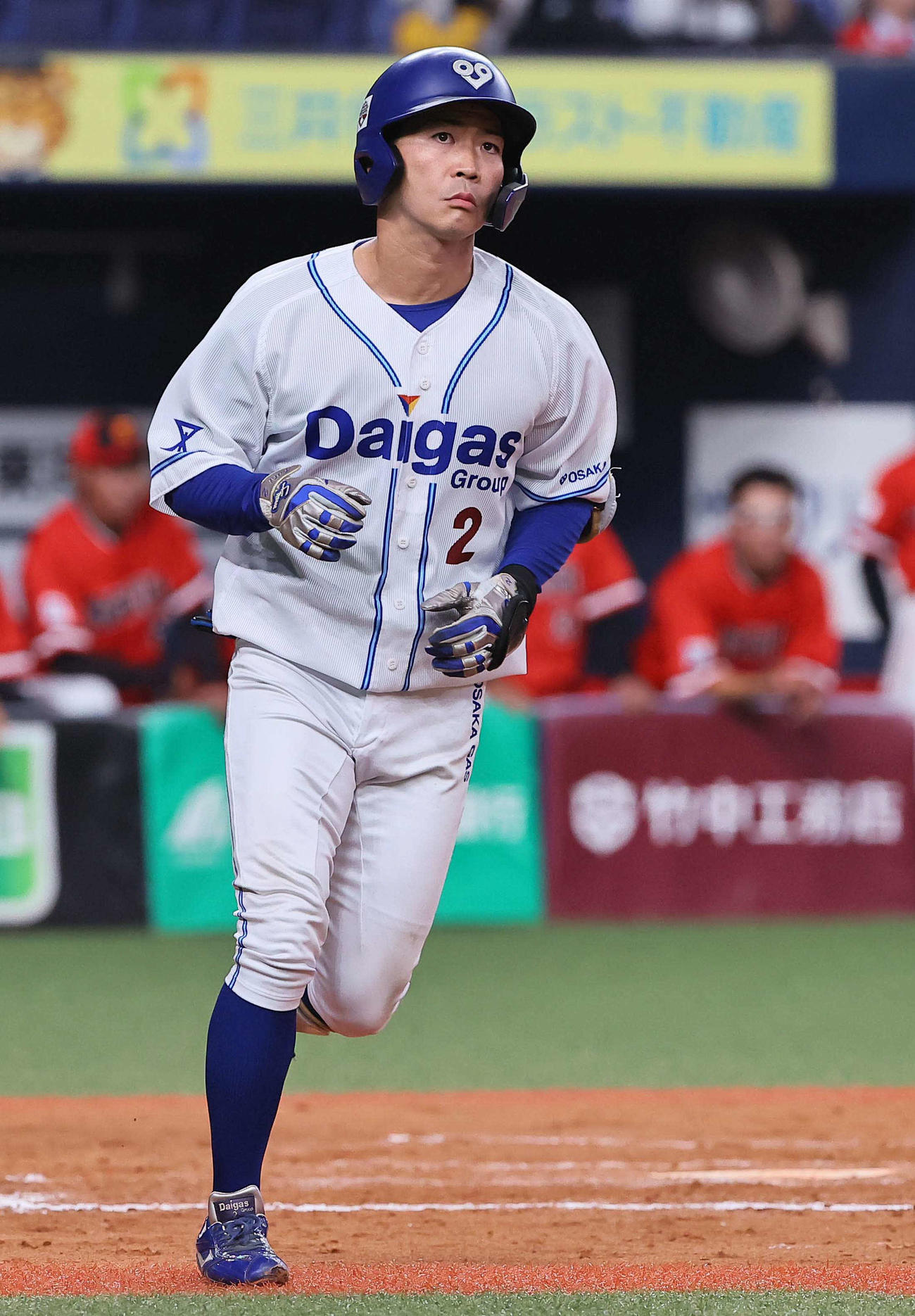 東芝対大阪ガス　7回裏大阪ガス1死満塁、花本は押し出し四球を選ぶ（撮影・上田博志）