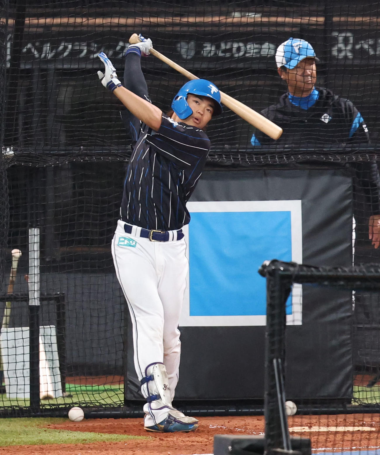 打撃練習をする日本ハム田宮（撮影・佐藤翔太）