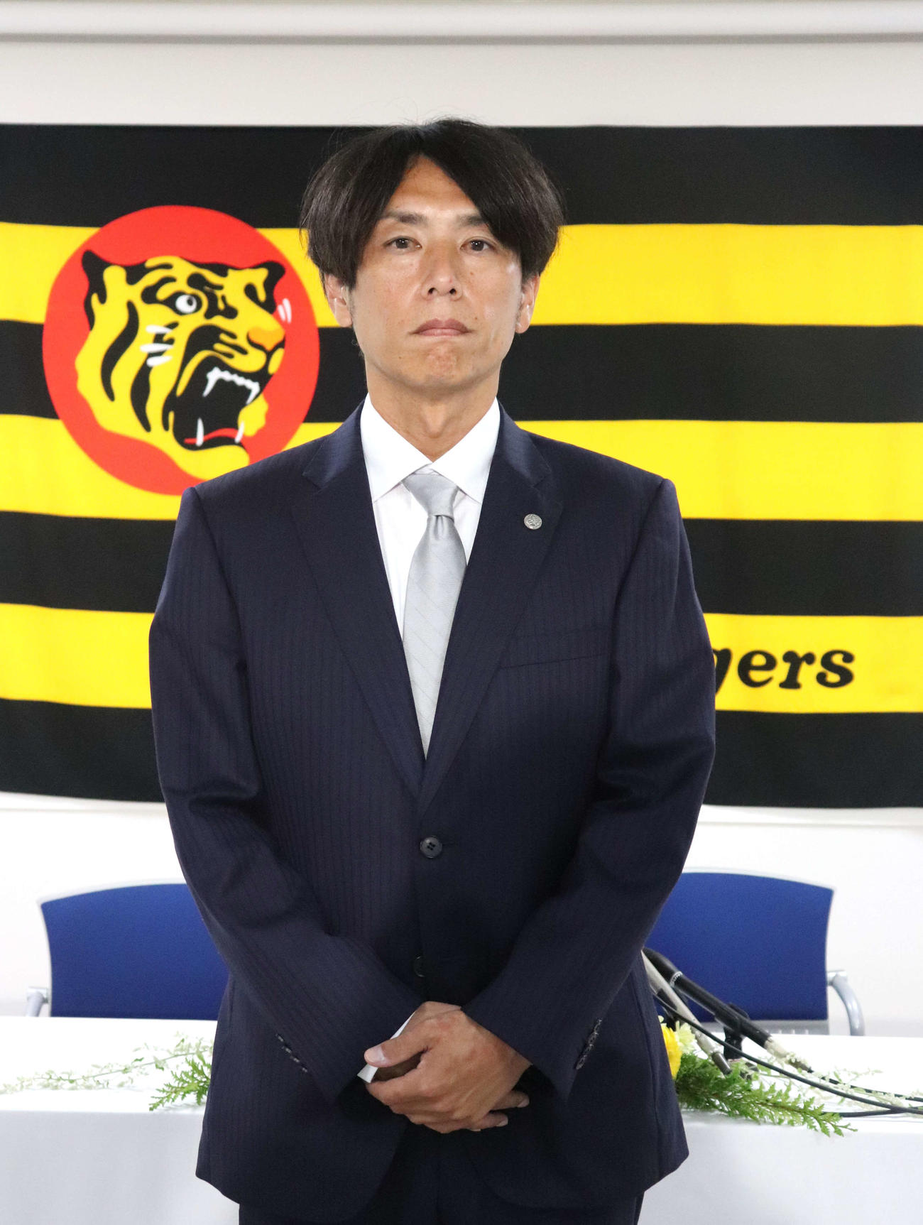 2軍投手コーチ就任会見に出席した、阪神・渡辺亮氏（撮影・中島麗）