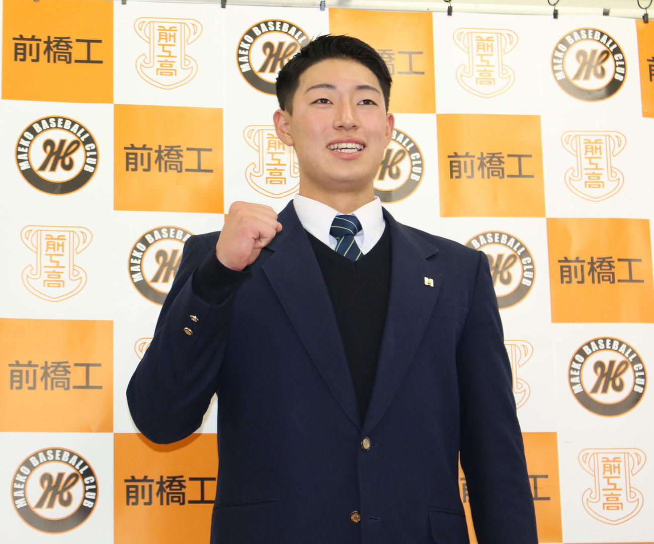 日本ハムから指名あいさつを受けたドラフト5位の前橋工・星野ひので（撮影・木下大輔）