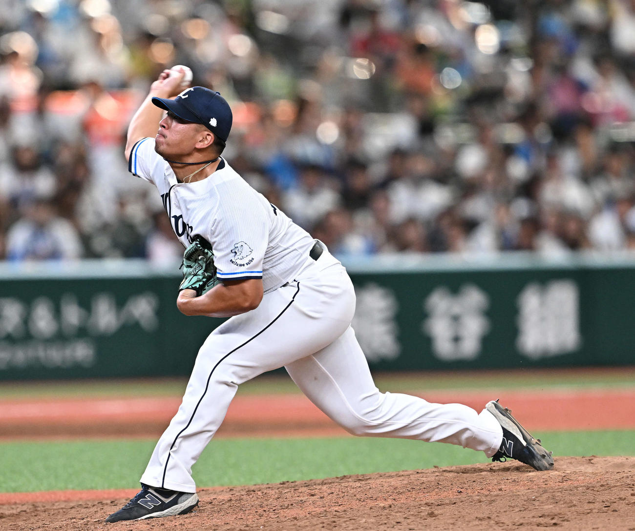 23年9月、ロッテ戦で西武6番手で投球するボー