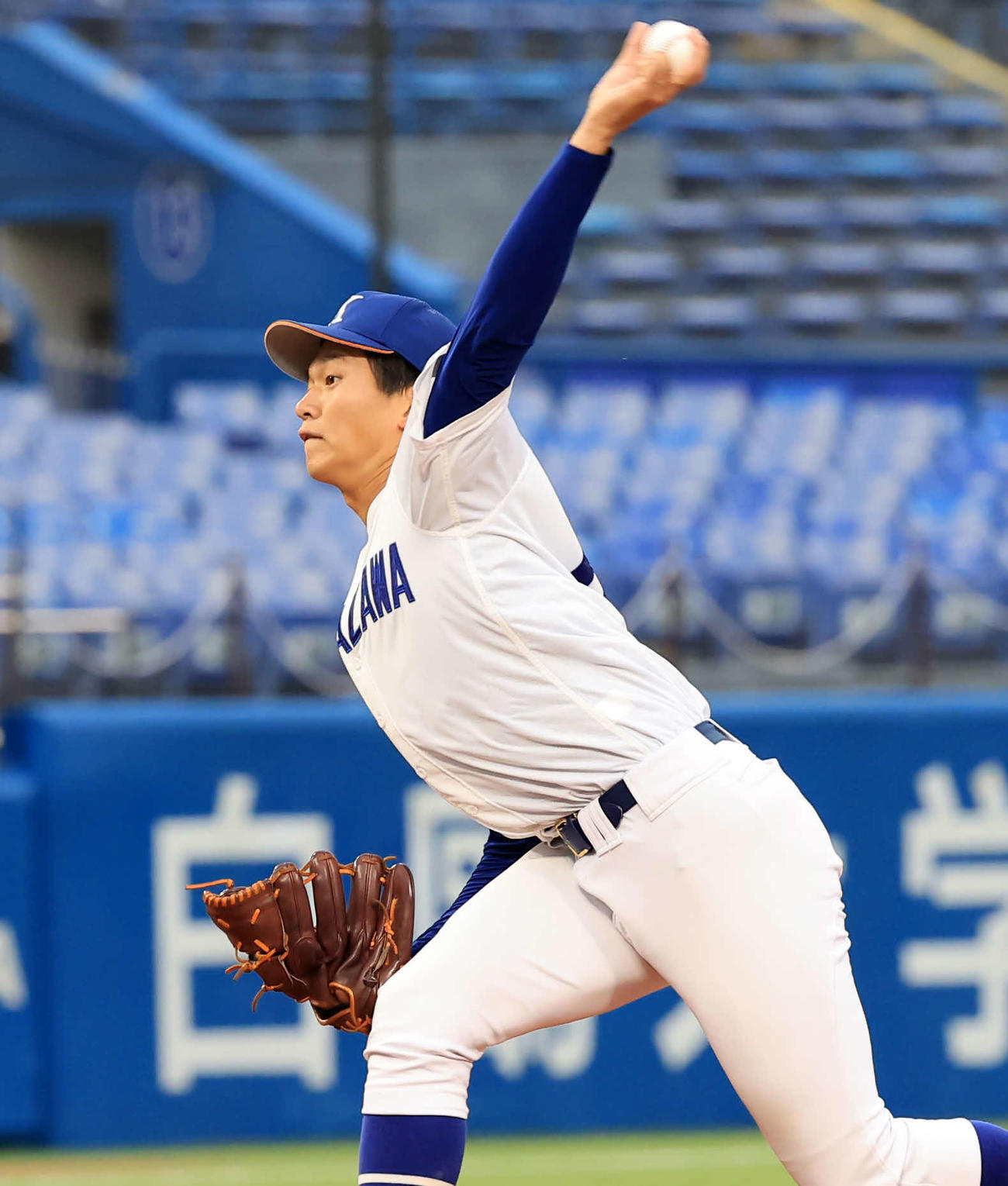 東洋大対駒大　駒大先発の高井（撮影・浅見桂子）
