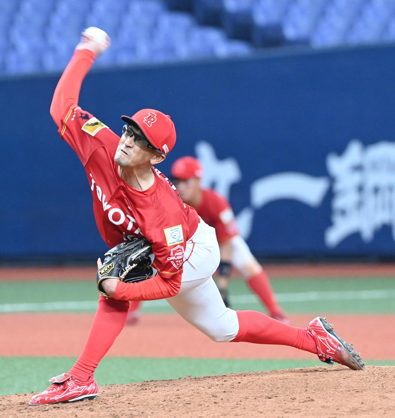 Honda熊本対トヨタ自動車　8回途中から登板するトヨタ自動車・佐竹（撮影・和賀正仁）