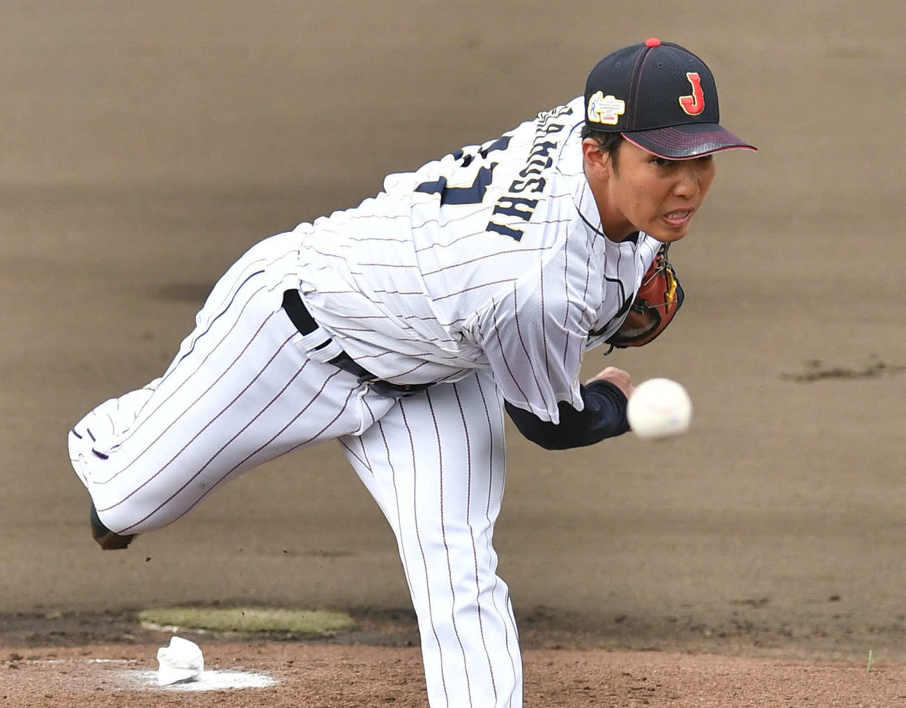 23年11月10日　侍ジャパン対巨人　侍ジャパン先発の赤星（撮影・岩下翔太）