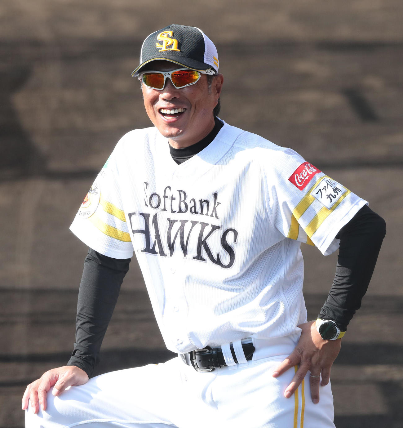 笑顔を見せる小久保監督（撮影・梅根麻紀）