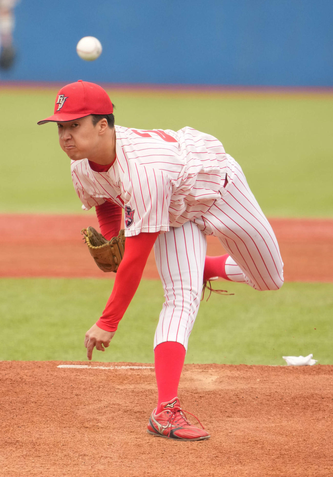 上武大打線を3安打完封した佐藤（撮影・小沢裕）