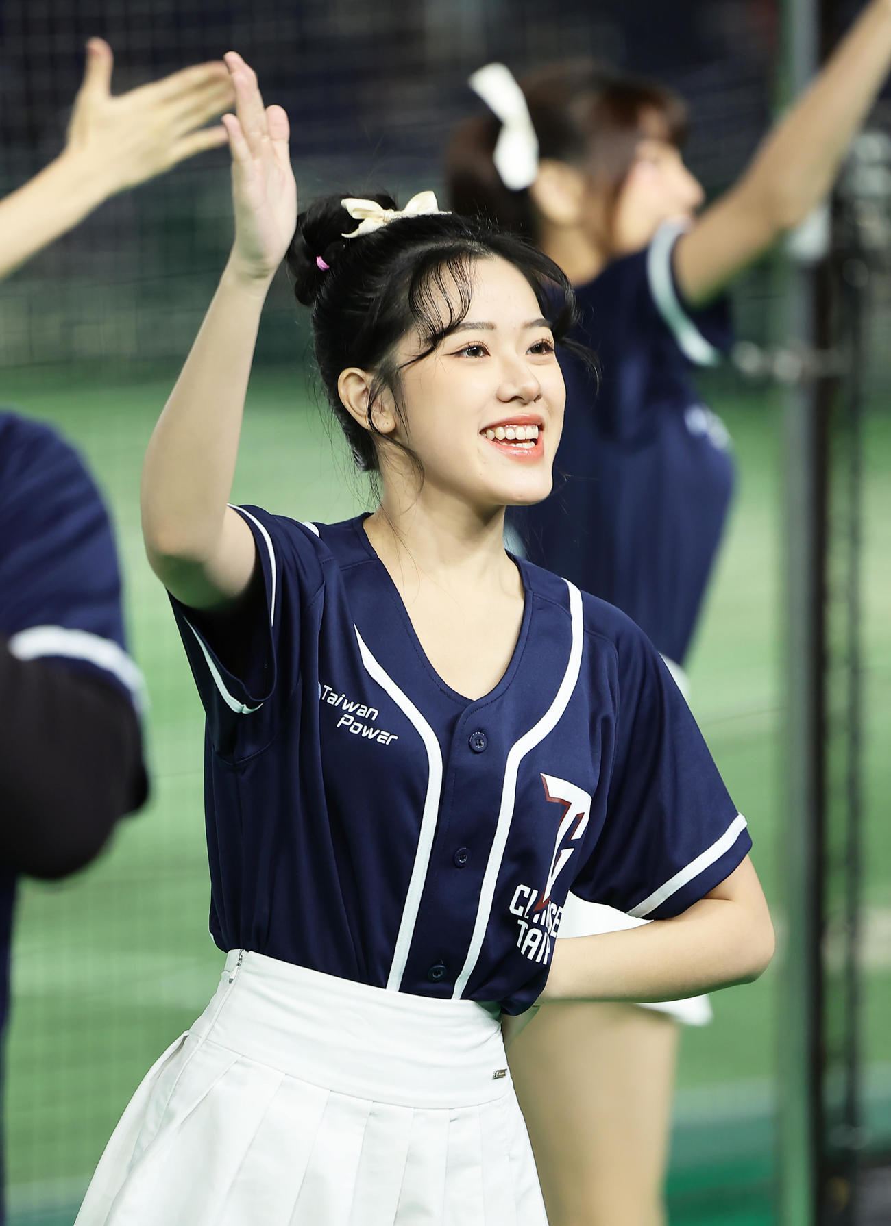 オーストラリア対台湾　スタンドでダンスを披露する台湾のチア（撮影・足立雅史）