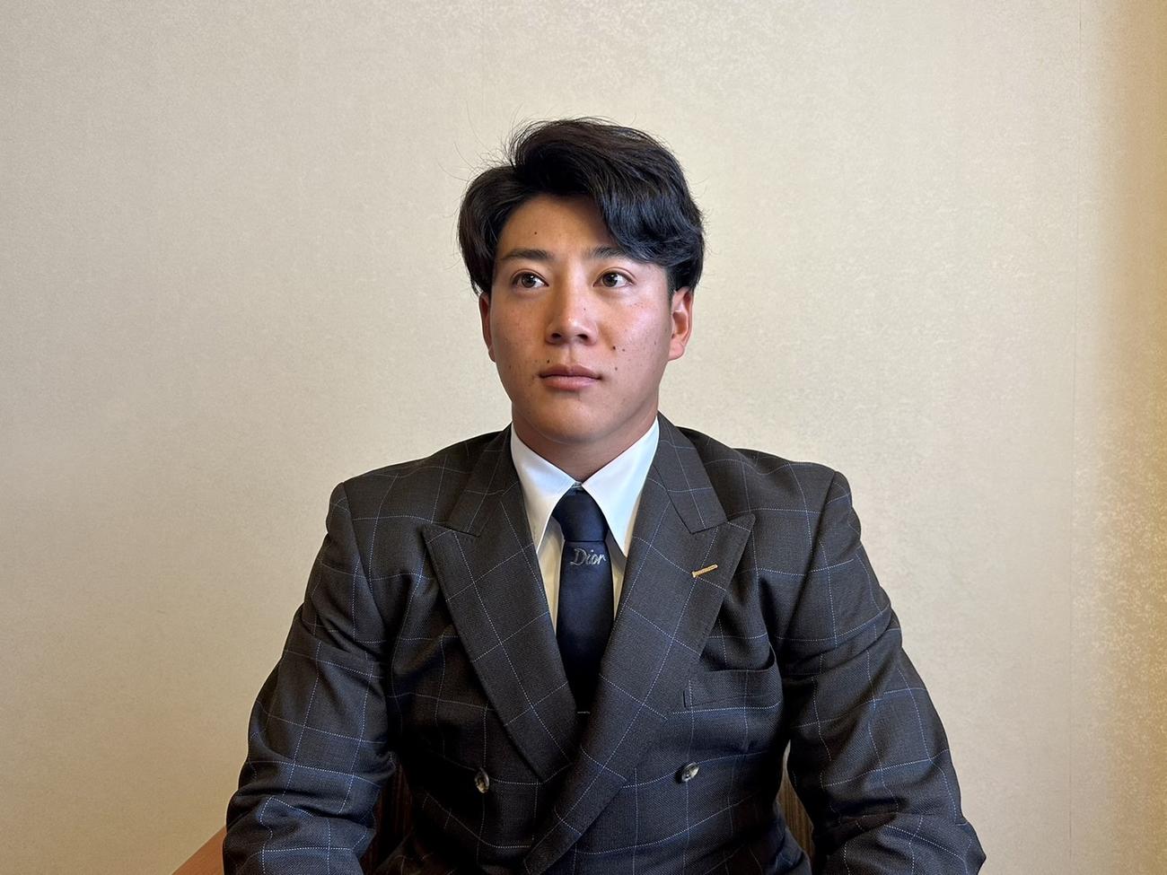 契約更改に臨んだオリックス来田（球団提供）