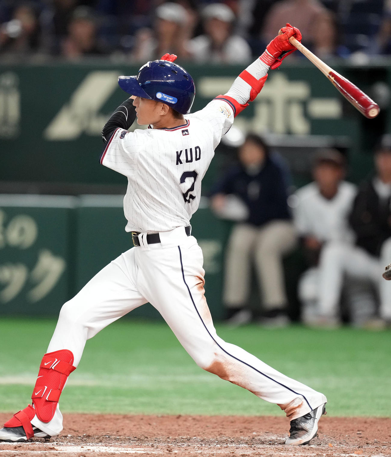 台湾対オーストラリア　9回裏台湾1死一、三塁、右前にサヨナラ打を放つ郭天信（撮影・たえ見朱実）