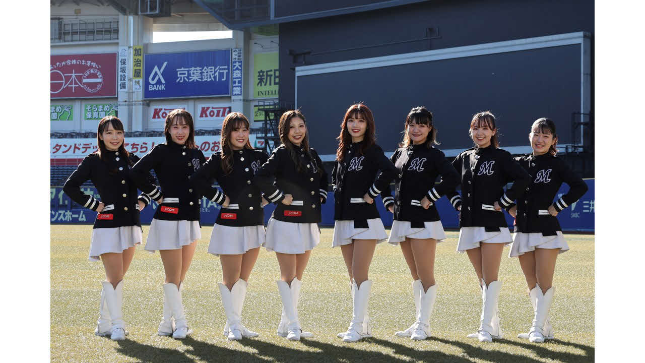 2023年M☆Splash!!卒業メンバー左からASUKA（あすか）、HIYORI、MOEKO、HONAMI、AMI、ASUKA（明日香）、RUNA、HAZUKI（球団提供）