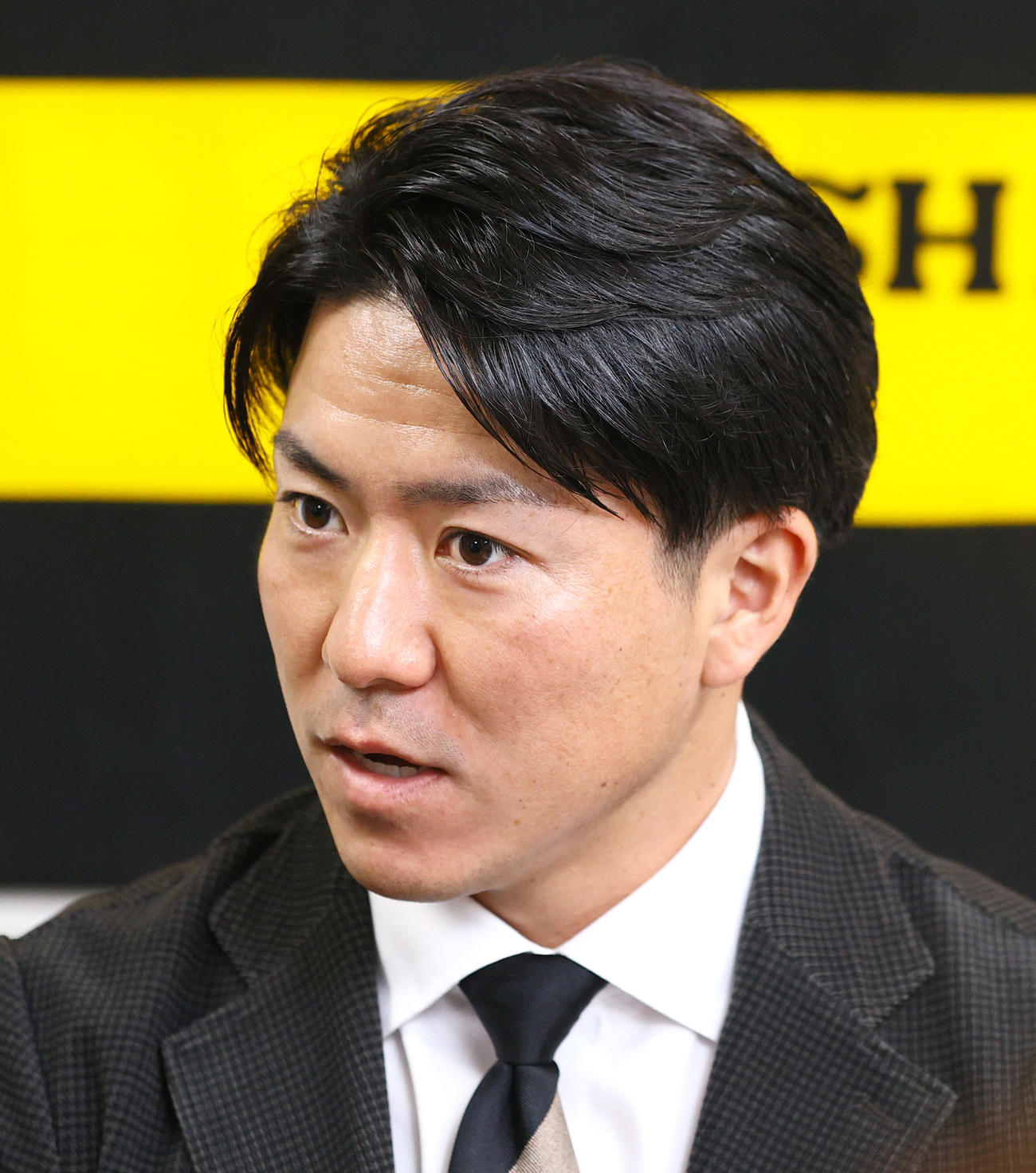 契約更改を終え会見する阪神長坂（撮影・上山淳一）