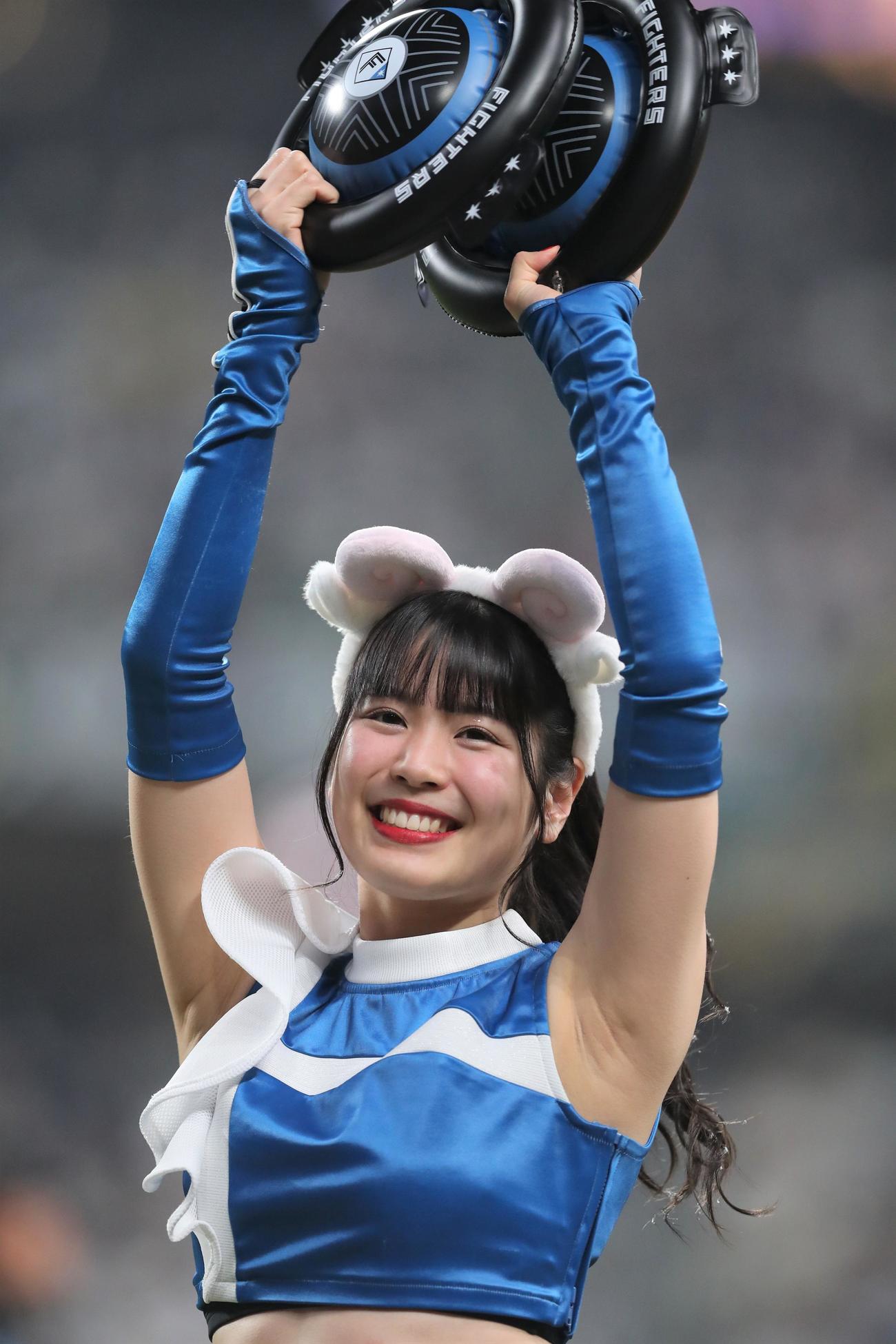 ファイターズガールの滝谷美夢さん（23年5月撮影）